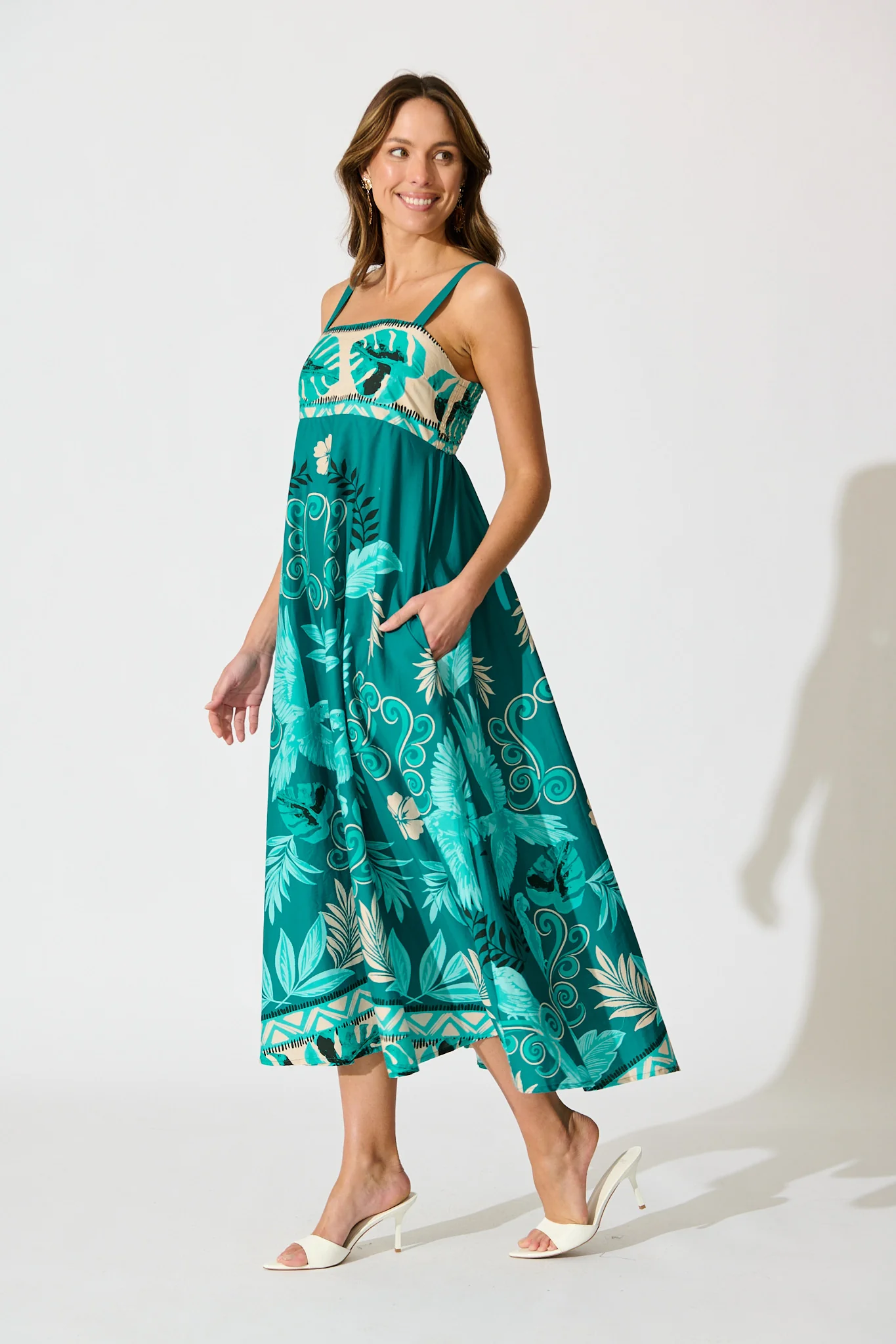 Addilyn Maxi Sundress in Green and White Leaf Print - Image 3