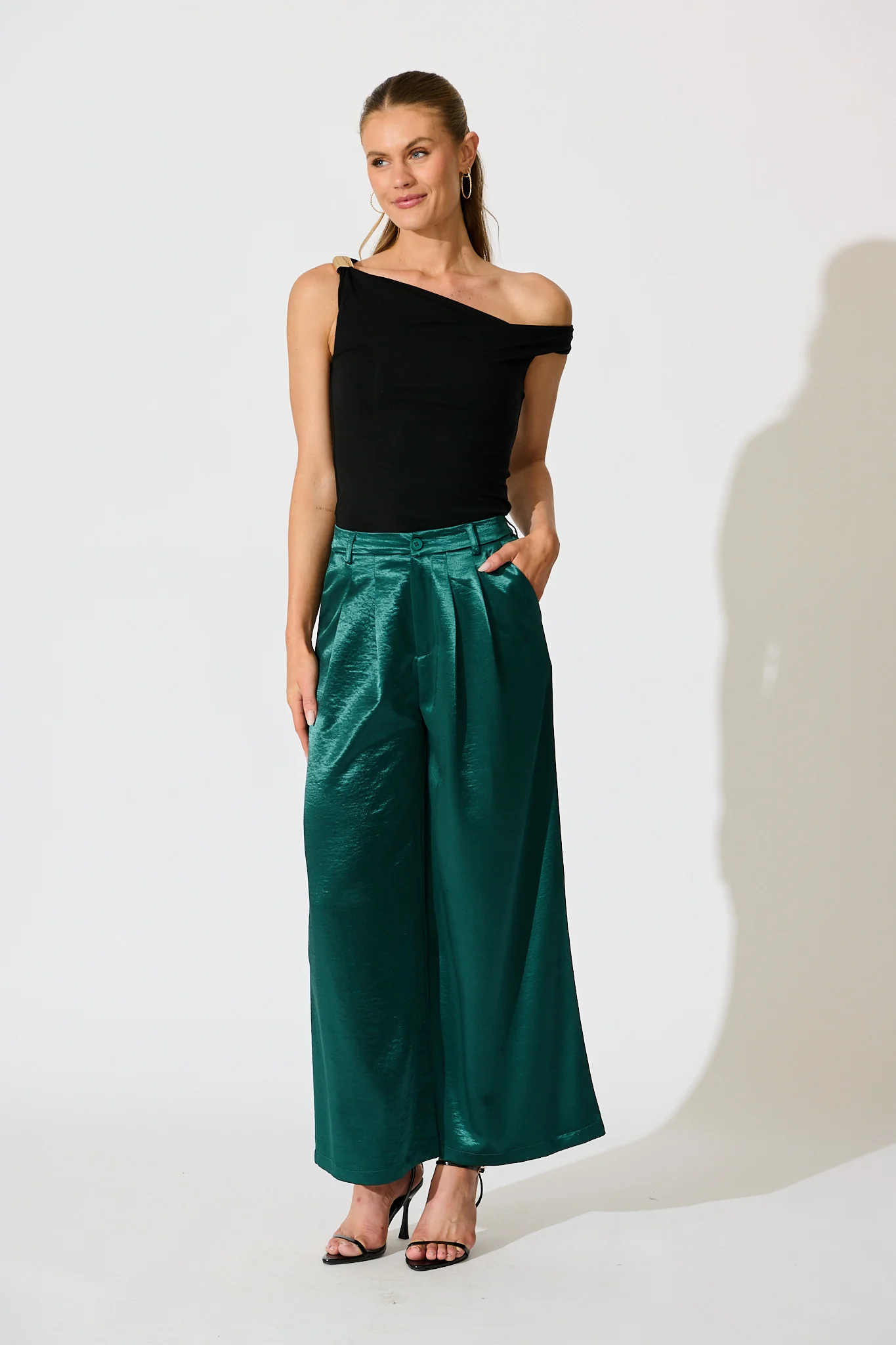 Ala Off Shoulder Top in Black - Image 4