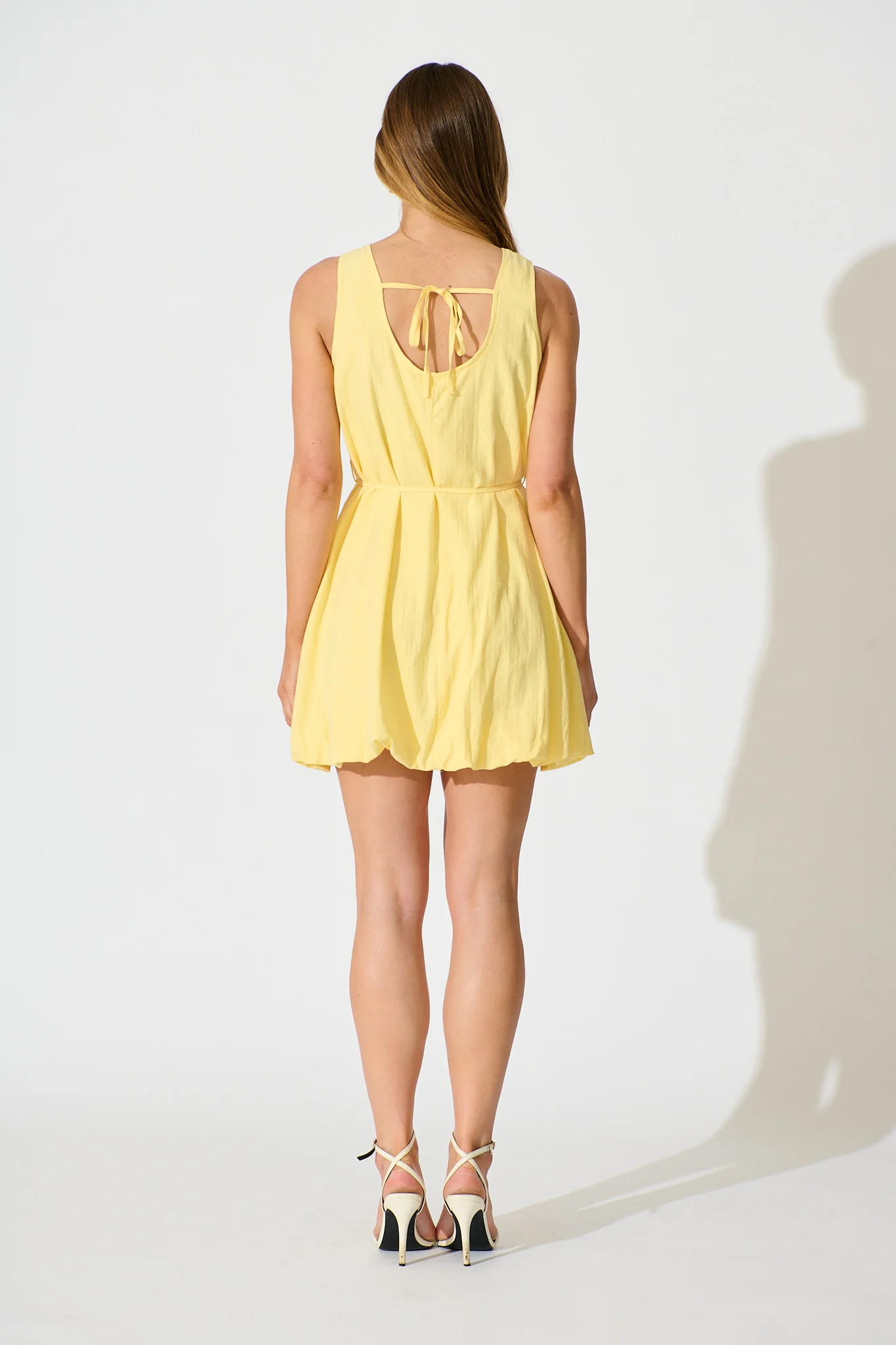 Aleris Bubble Hem Dress in Butter Yellow Cotton - Image 7