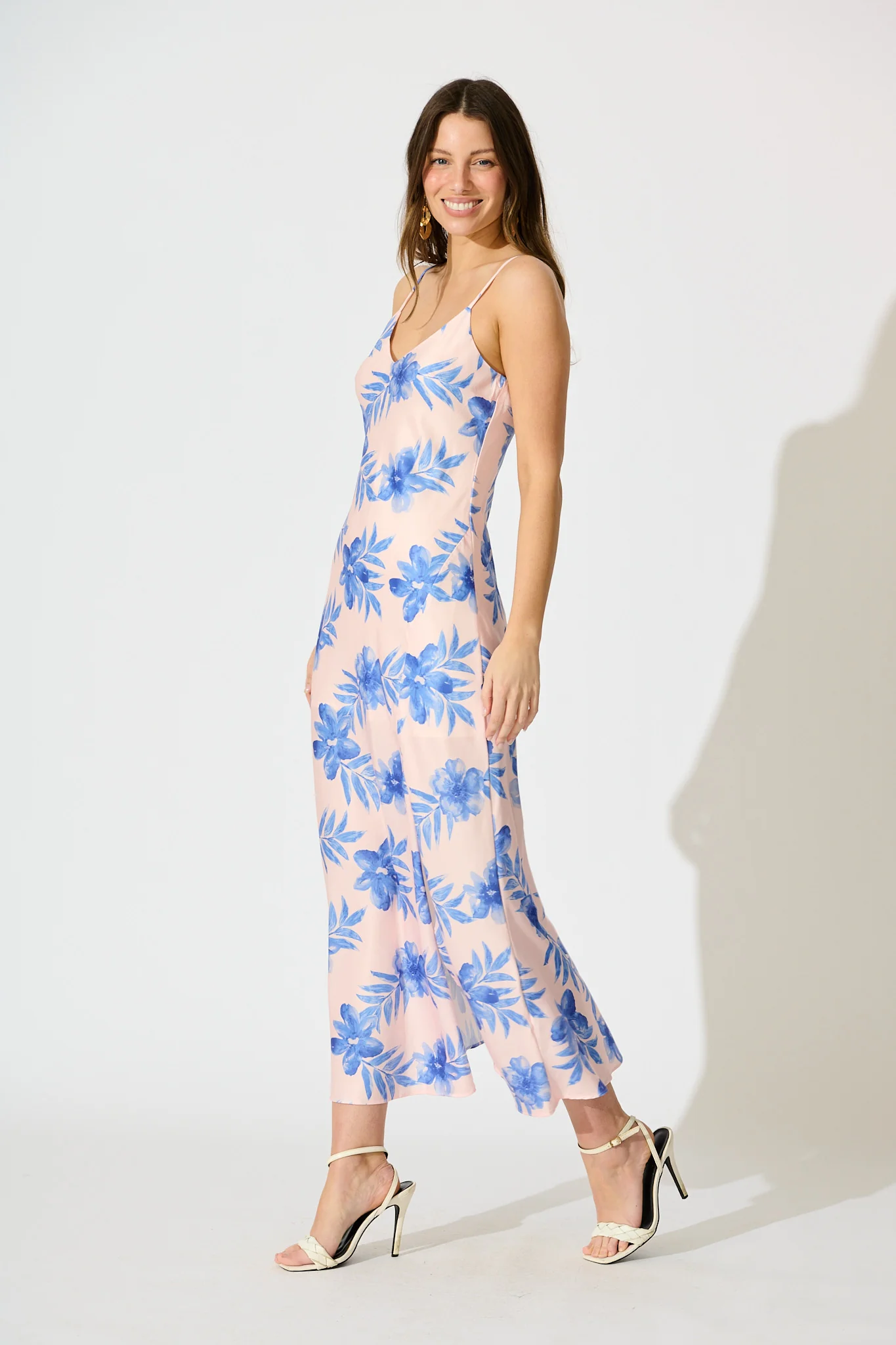 Alliana Maxi Sundress in Blush with Blue Floral Print - Image 3