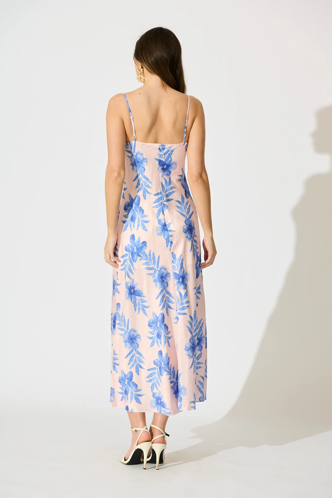 Alliana Maxi Sundress in Blush with Blue Floral Print - Image 4