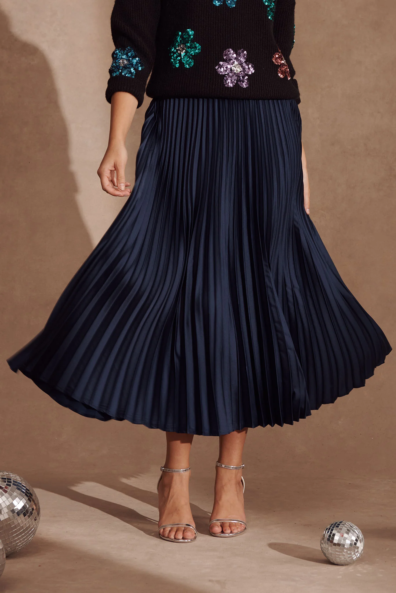 Allison Midi Pleat Skirt In Navy Satin - Image 8