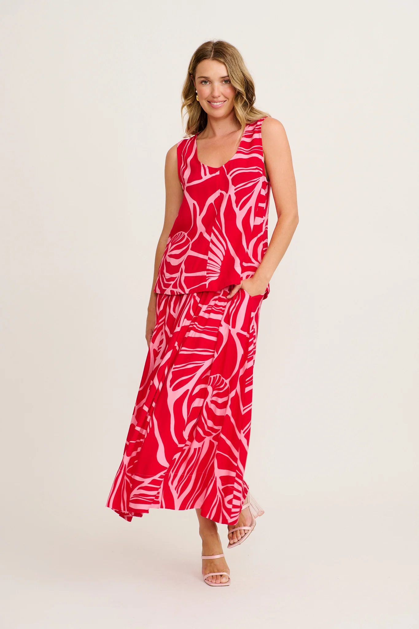 Alula Top in Red with Pink Print - Image 5