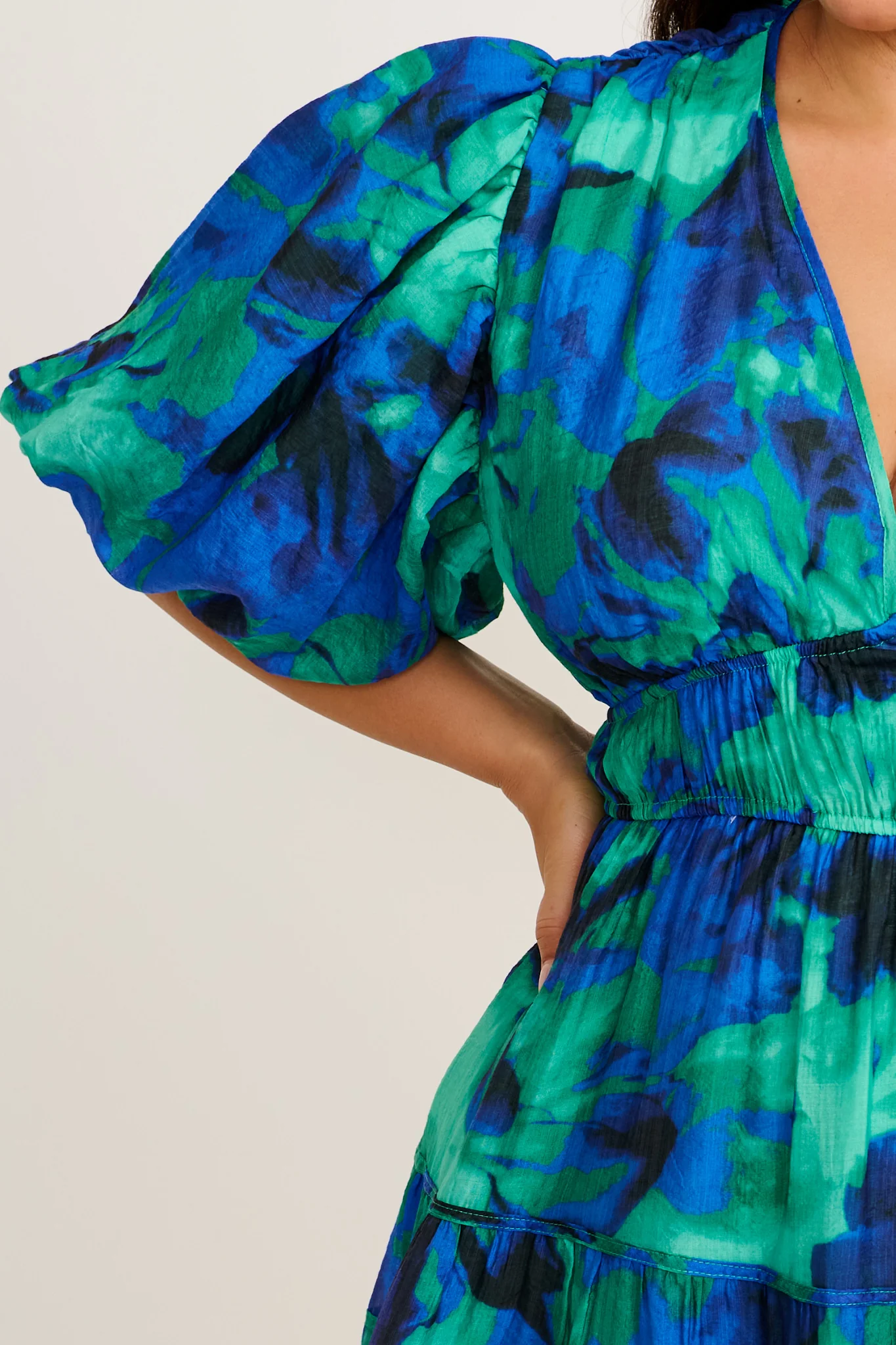 Amalie Midi Dress in Blue and Green Watercolour Print - Image 5