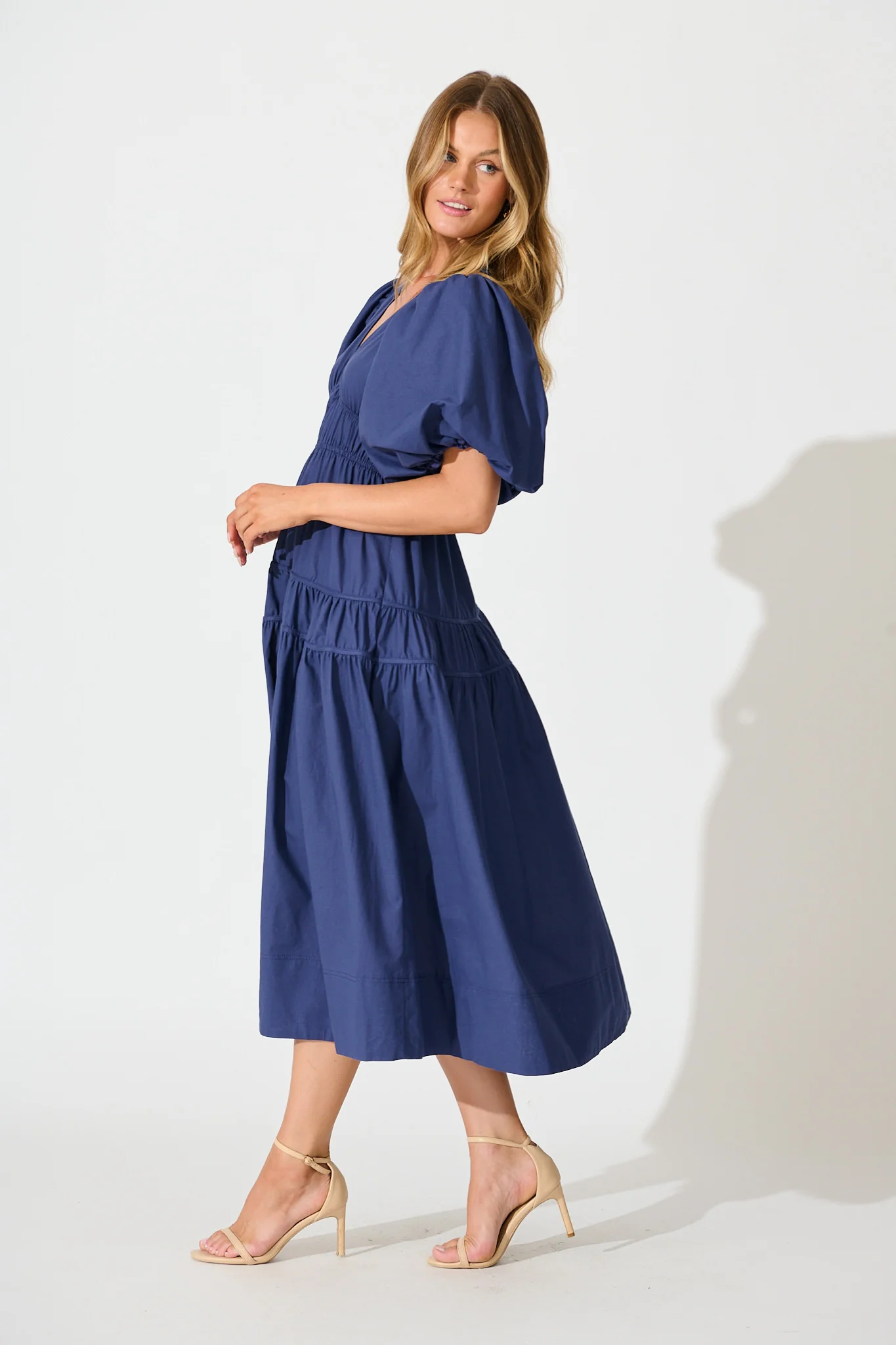 Amalie Midi Dress In Navy Cotton - Image 3