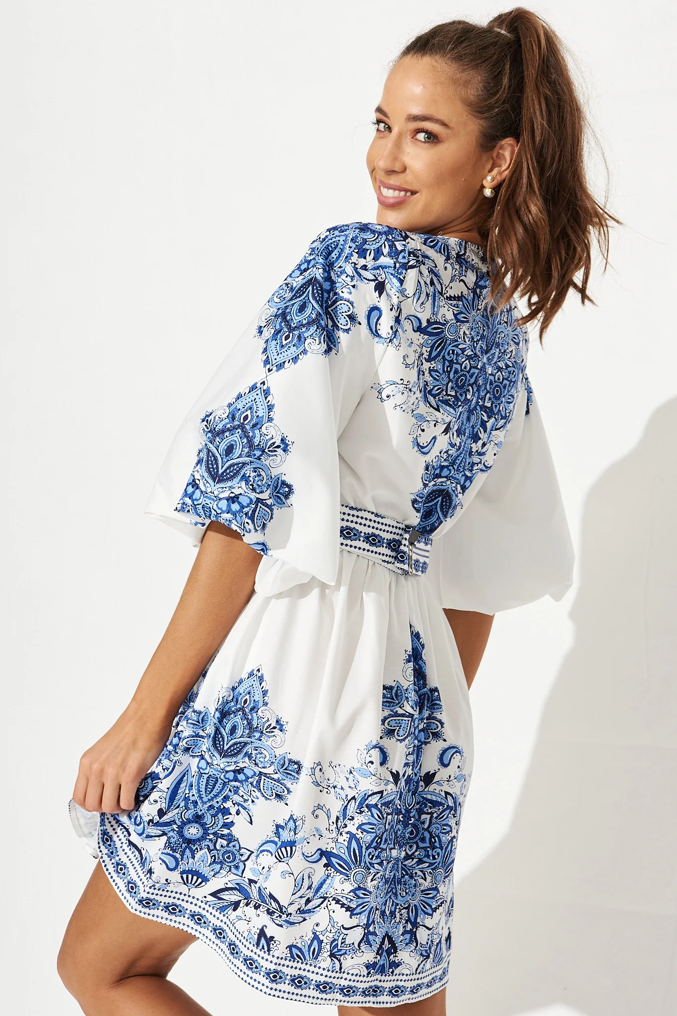 Amira Shirt Dress In White With Blue Print - Image 4