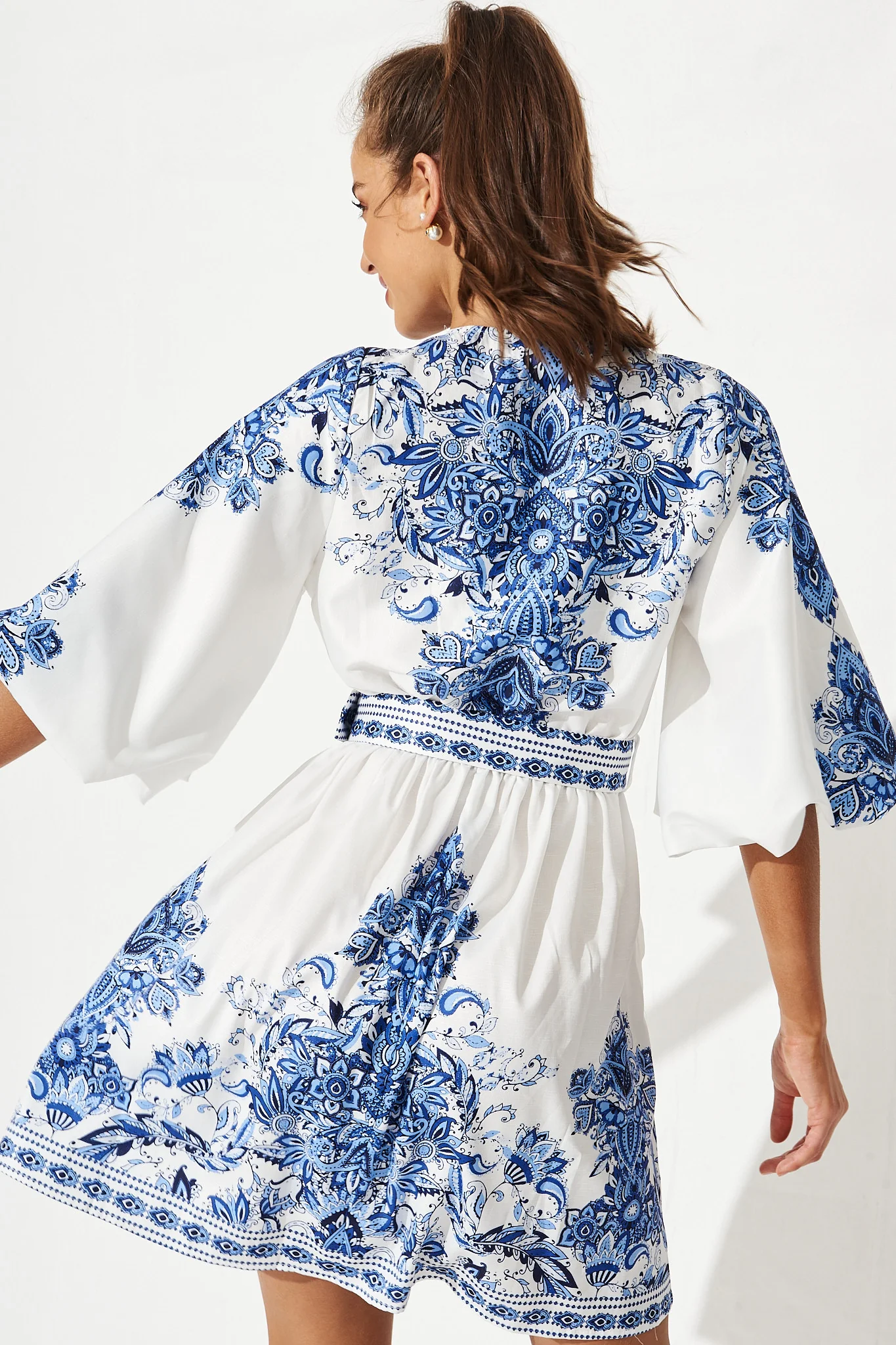 Amira Shirt Dress In White With Blue Print - Image 5