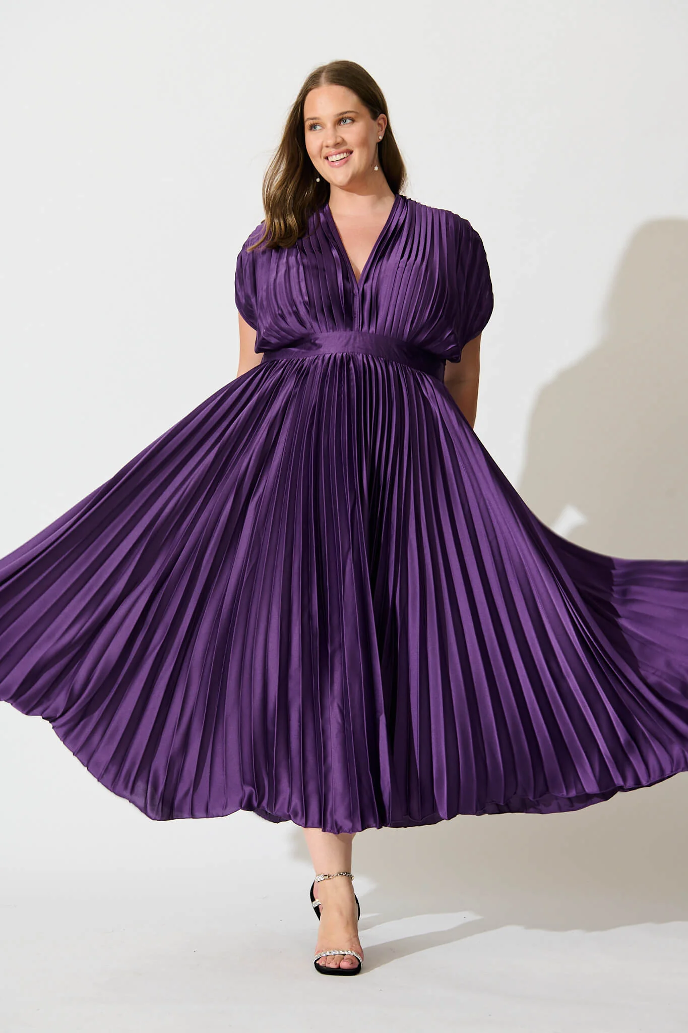 Anetta Midi Dress In Pleated In Purple Satin - Image 7