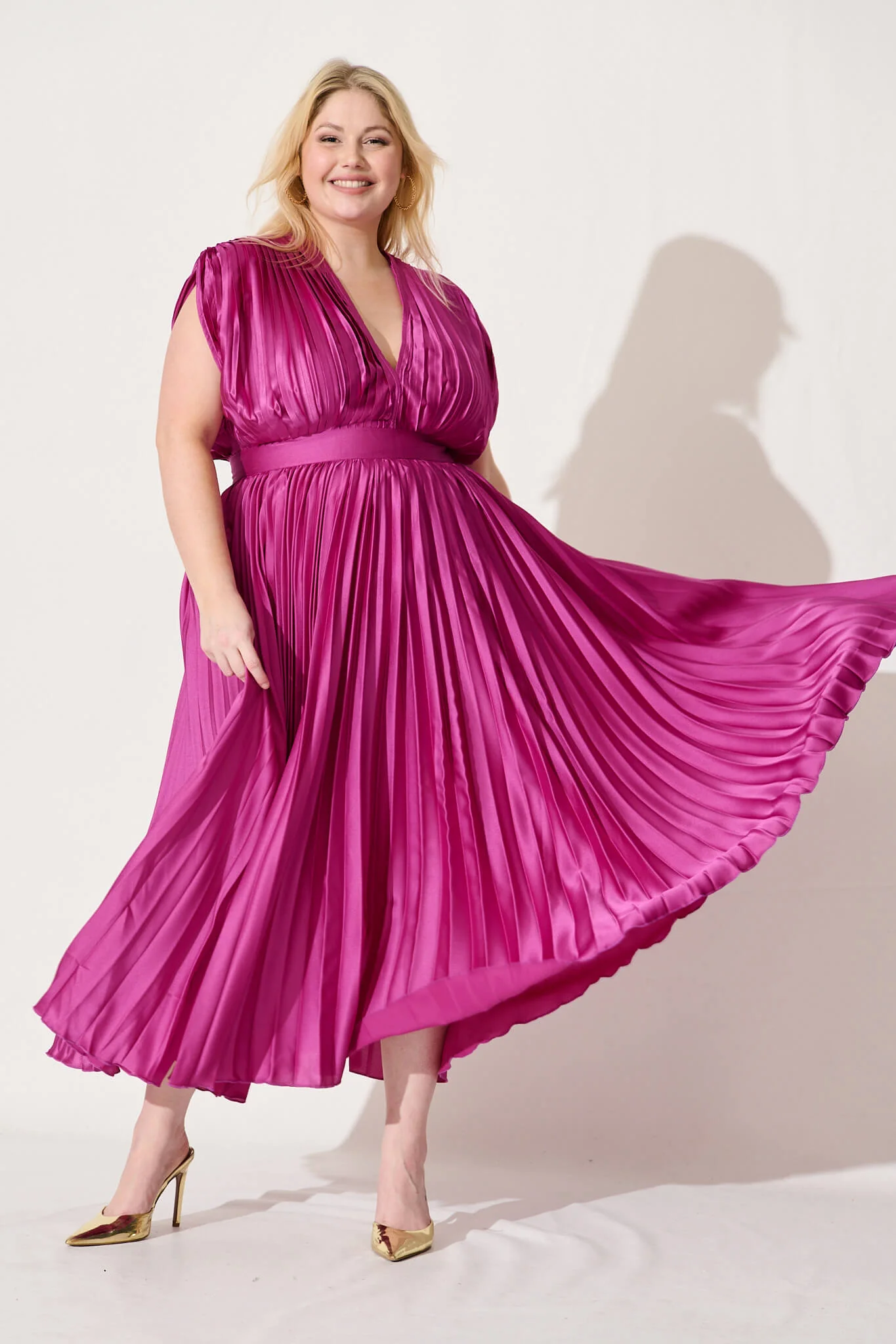 Anetta Midi Dress In Pleated Magenta Satin - Image 8