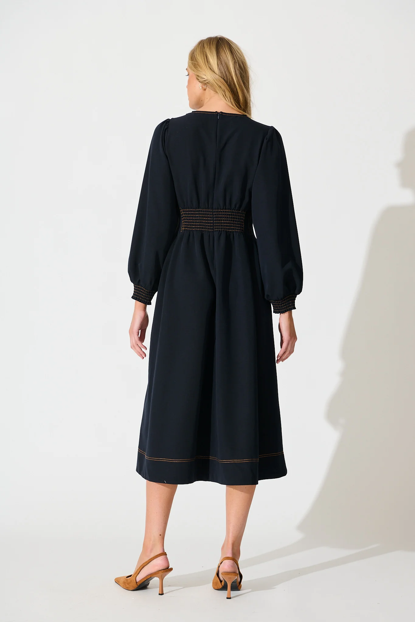 Ariella Midi Dress in Navy - Image 4