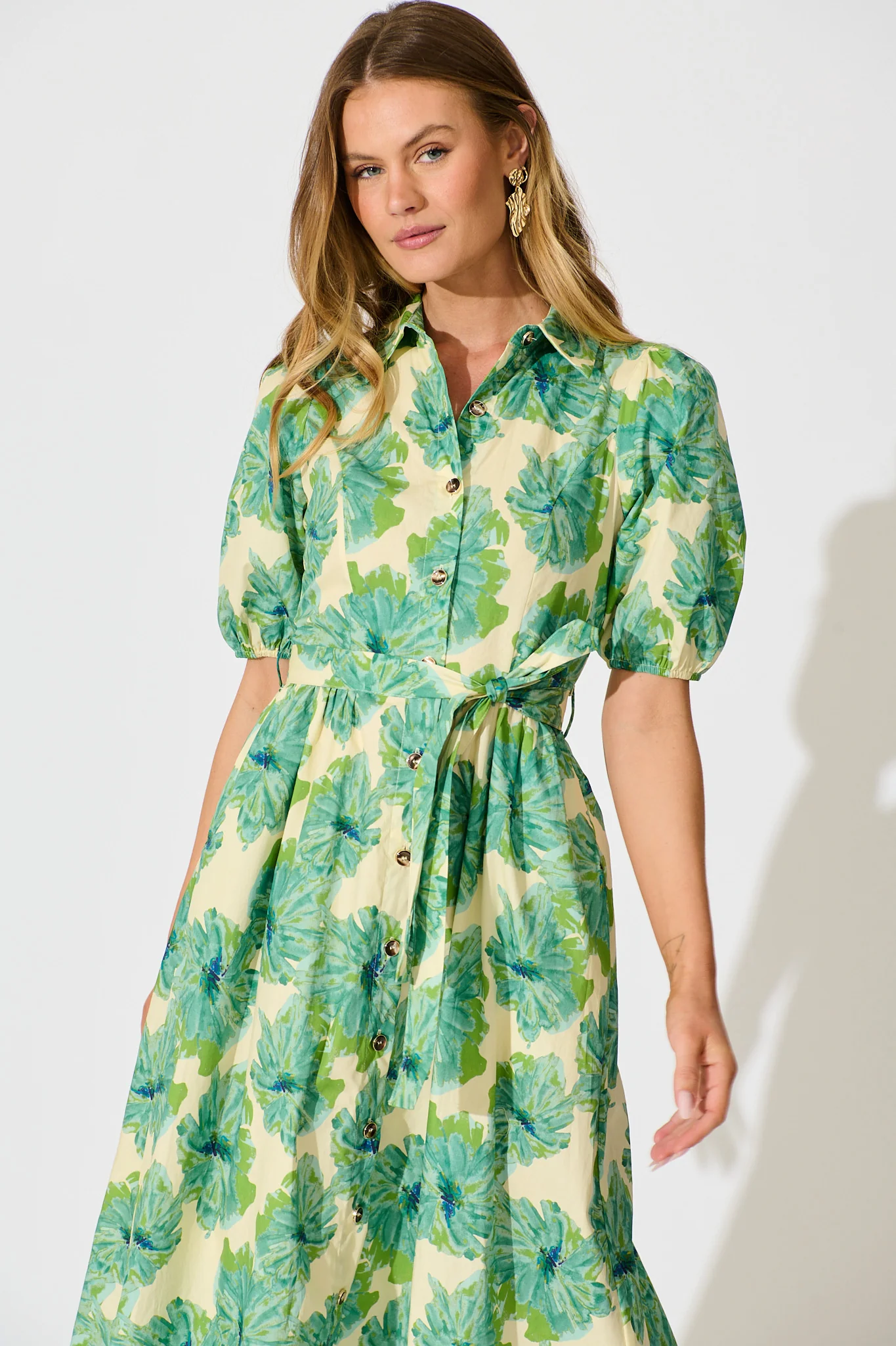Arleth Midi Dress in Green Floral Print Cotton - Image 2