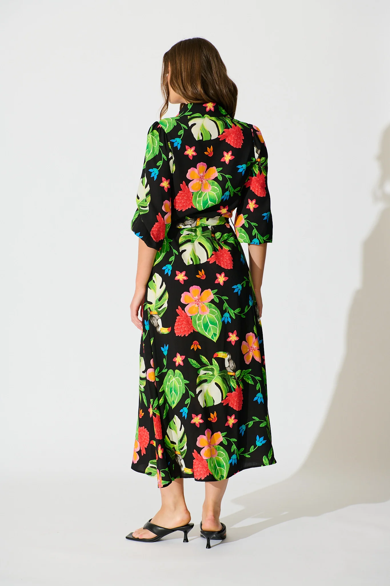 Aurelina Maxi Shirt Dress in Black Multi Print - Image 4