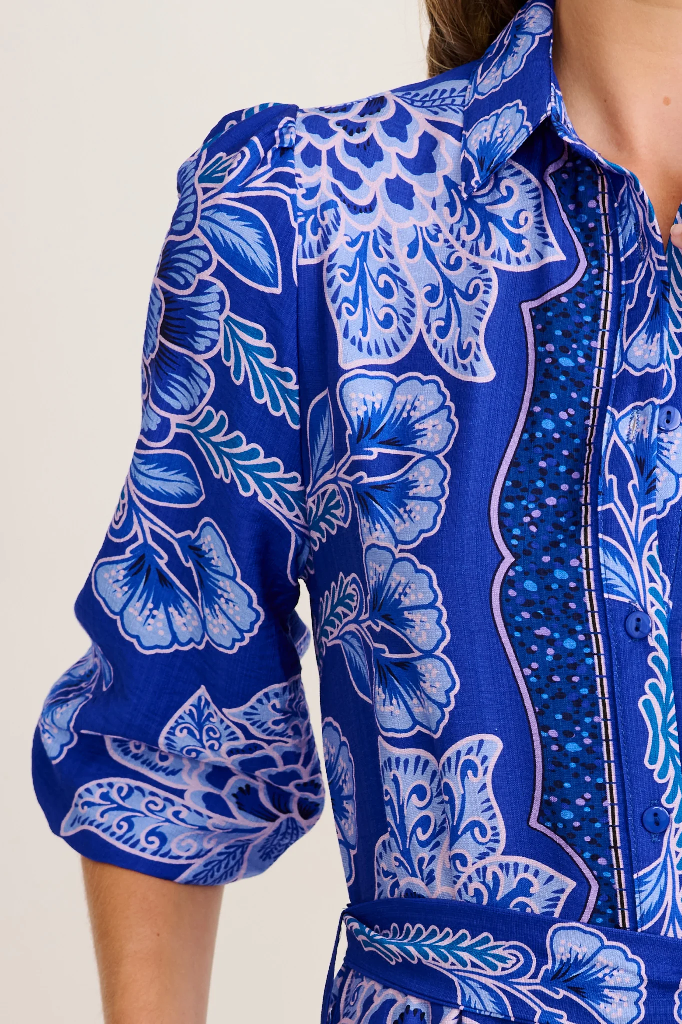 Aurelina Maxi Shirt Dress in Blue Floral Print Linen Blend - Image 5