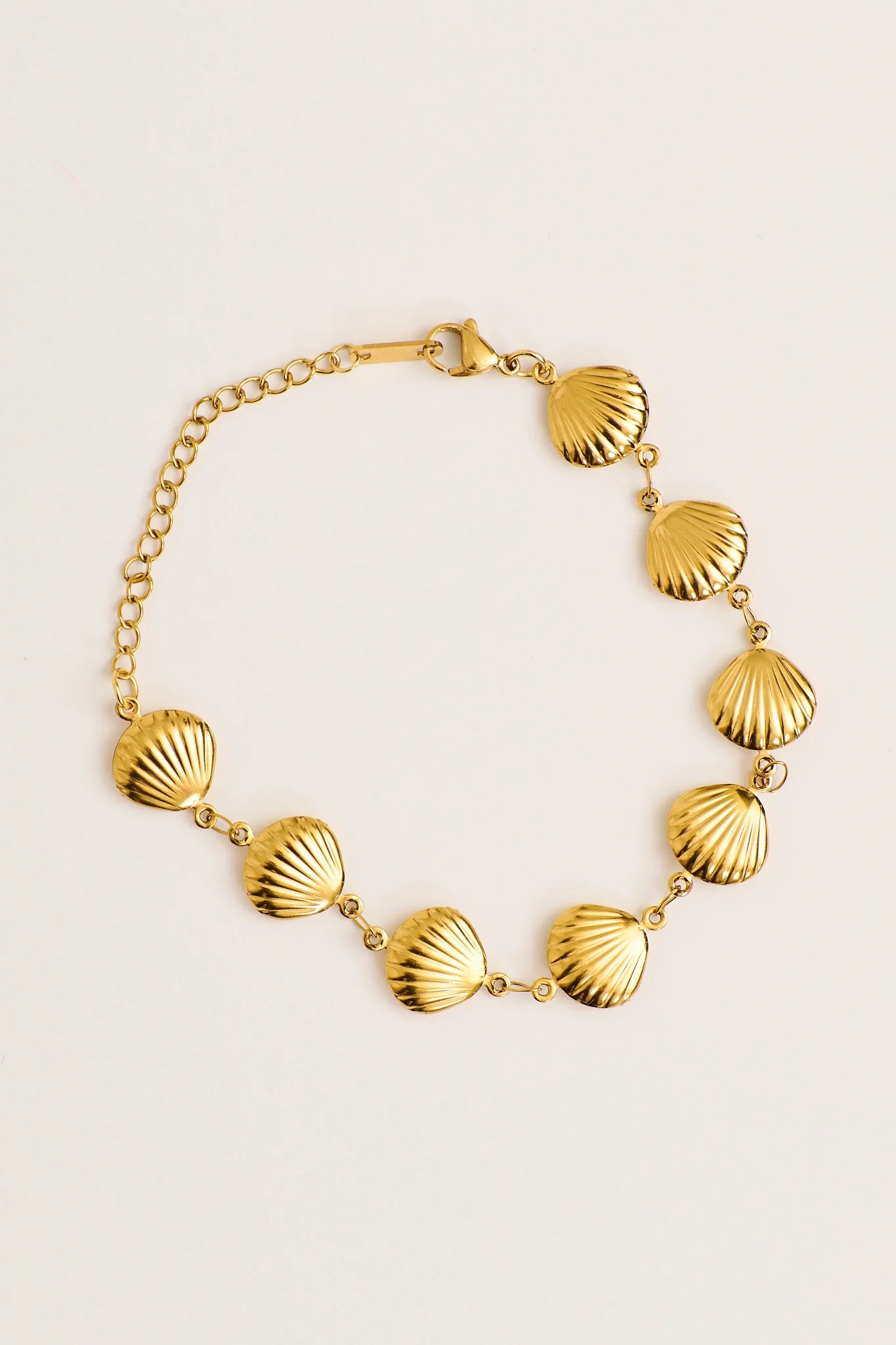Avalon Shell Bracelet in 18K Gold Plated