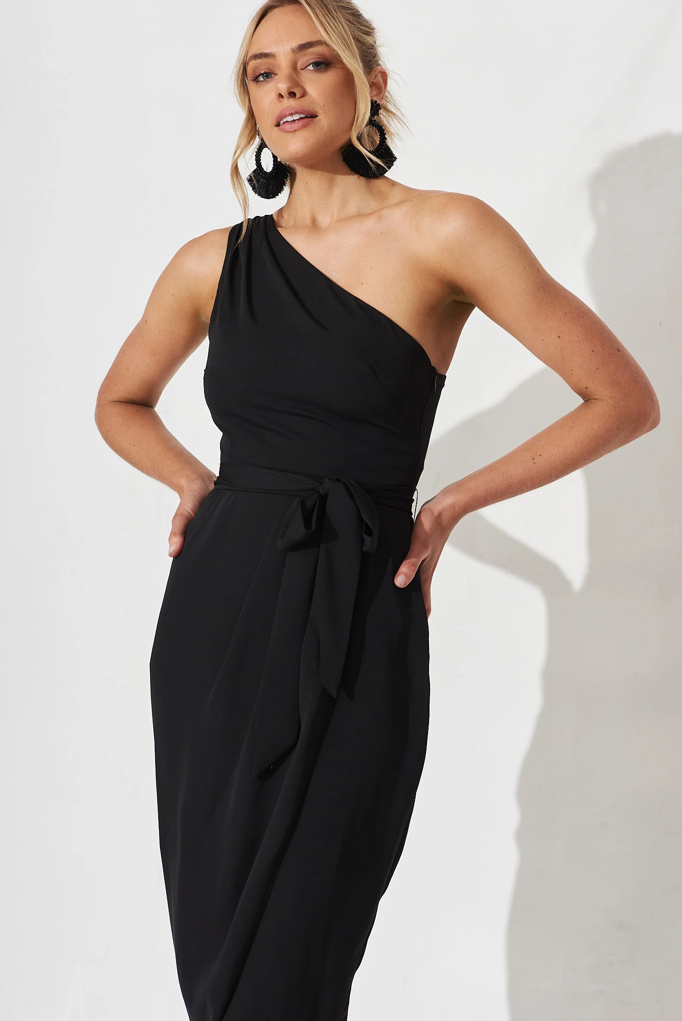 Aviana Dress In Black - Image 2
