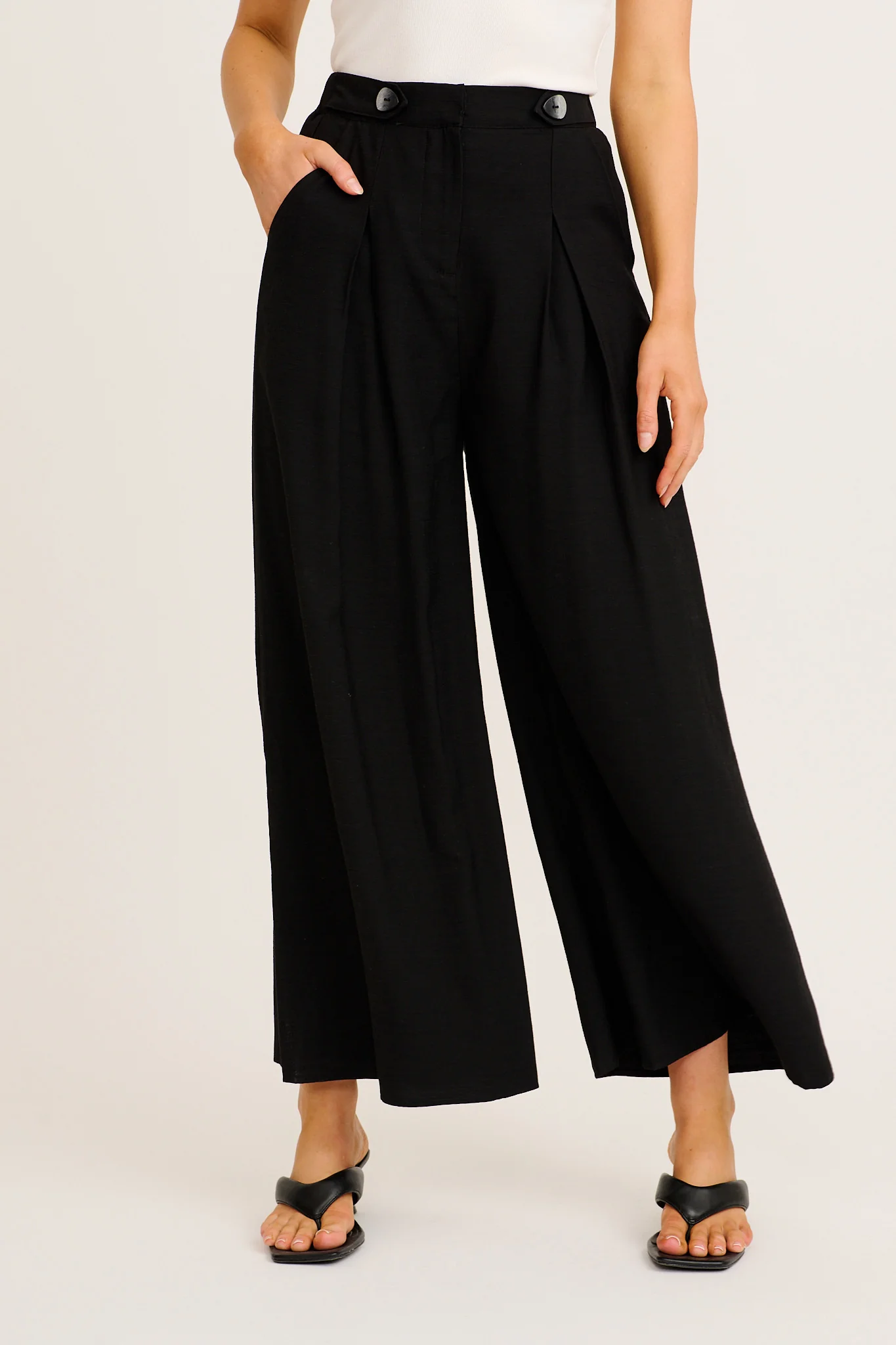 Blissfully Pant in Black Linen Blend