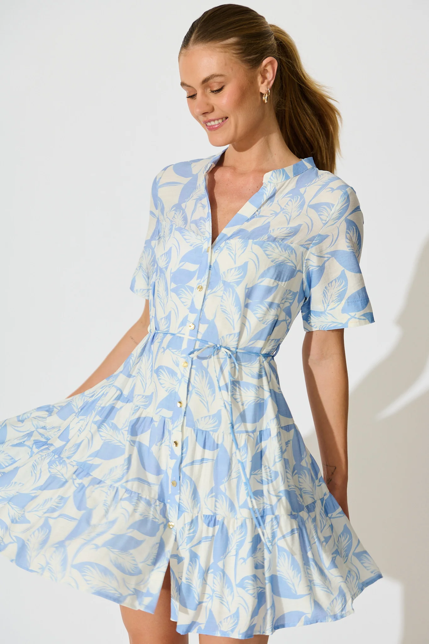 Bluma Dress in White with Blue Leaf Print - Image 2