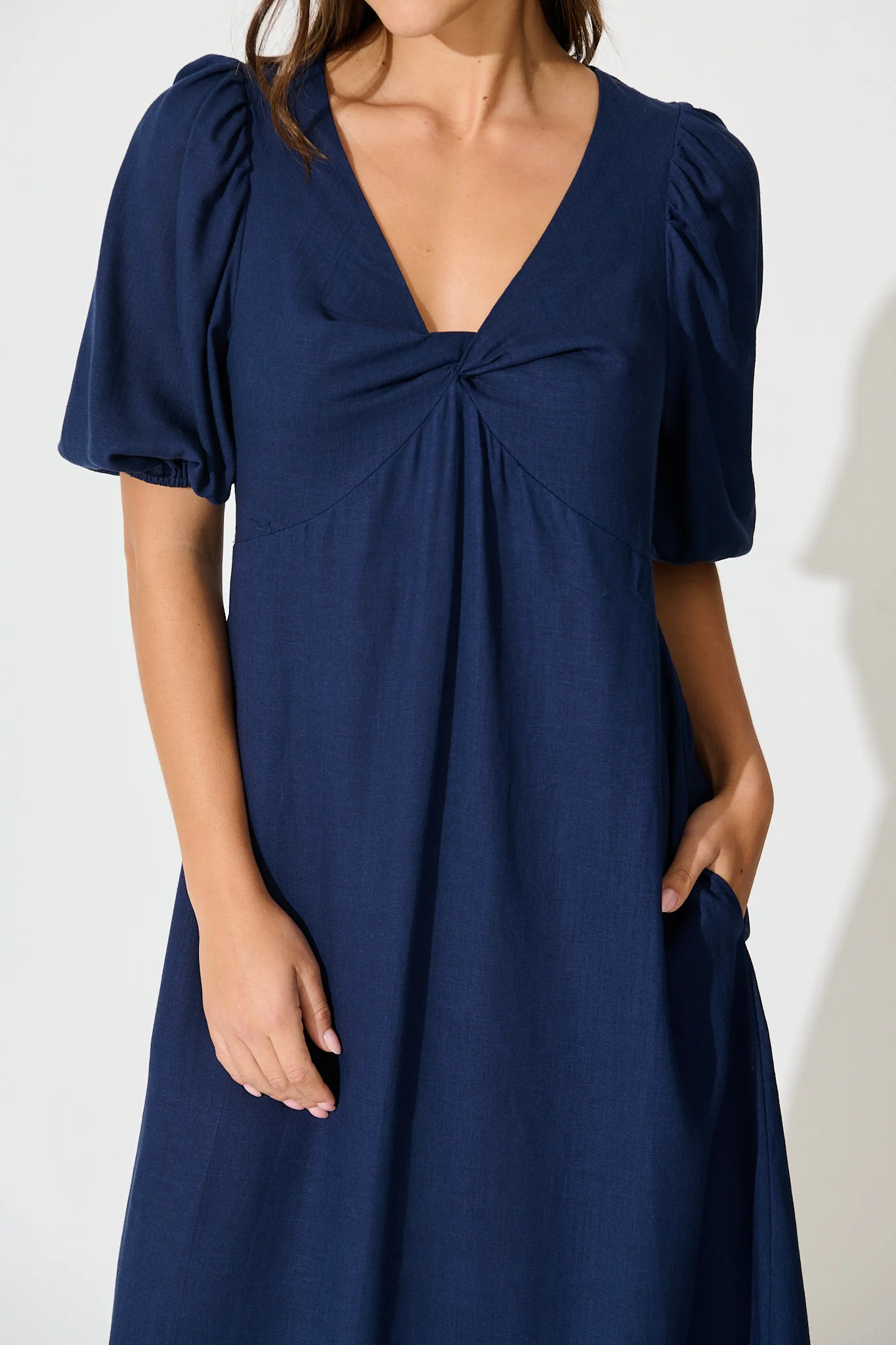 Calissa Midi Dress in Navy Linen Blend - Image 5