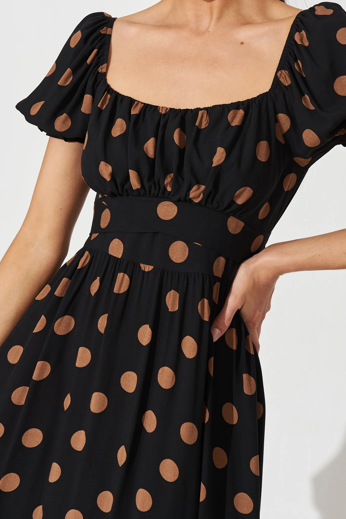 Candie Midi Dress In Black With Brown Spot - Image 7