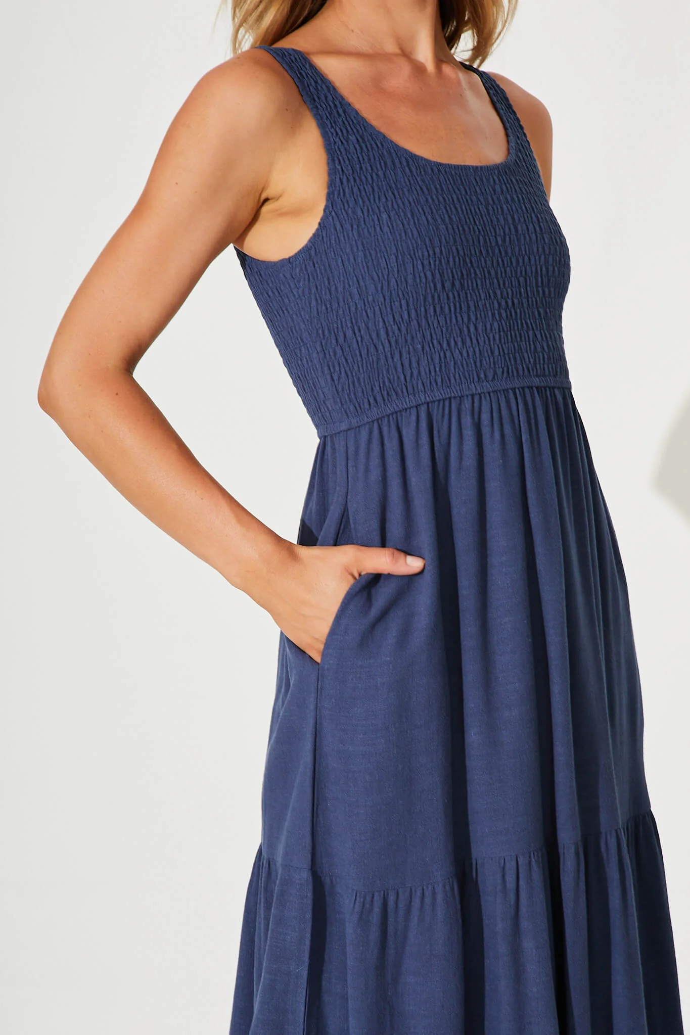 Caribbean Midi Dress In Navy Linen - Image 5