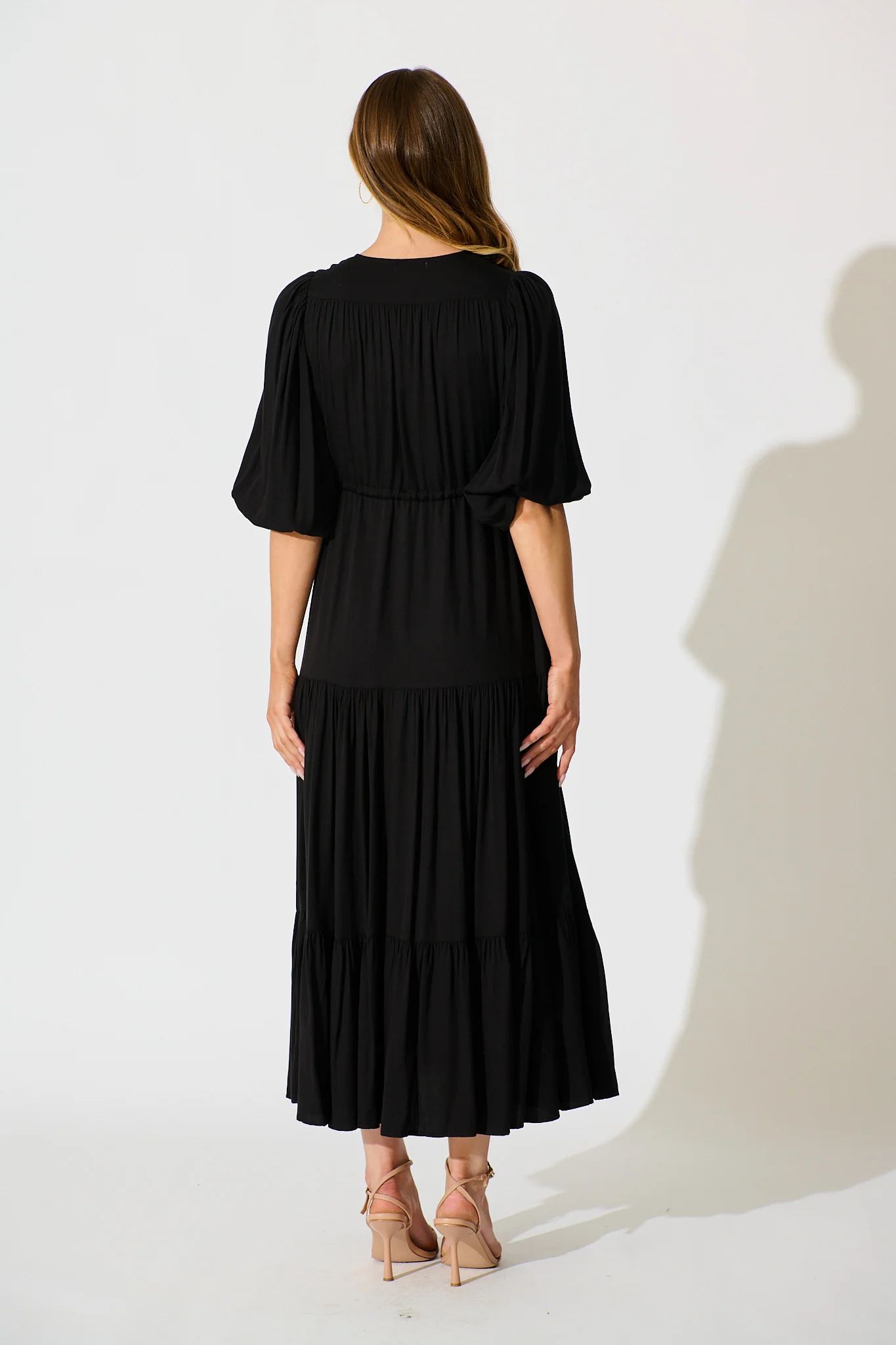 Carwen Maxi Dress in Black - Image 4
