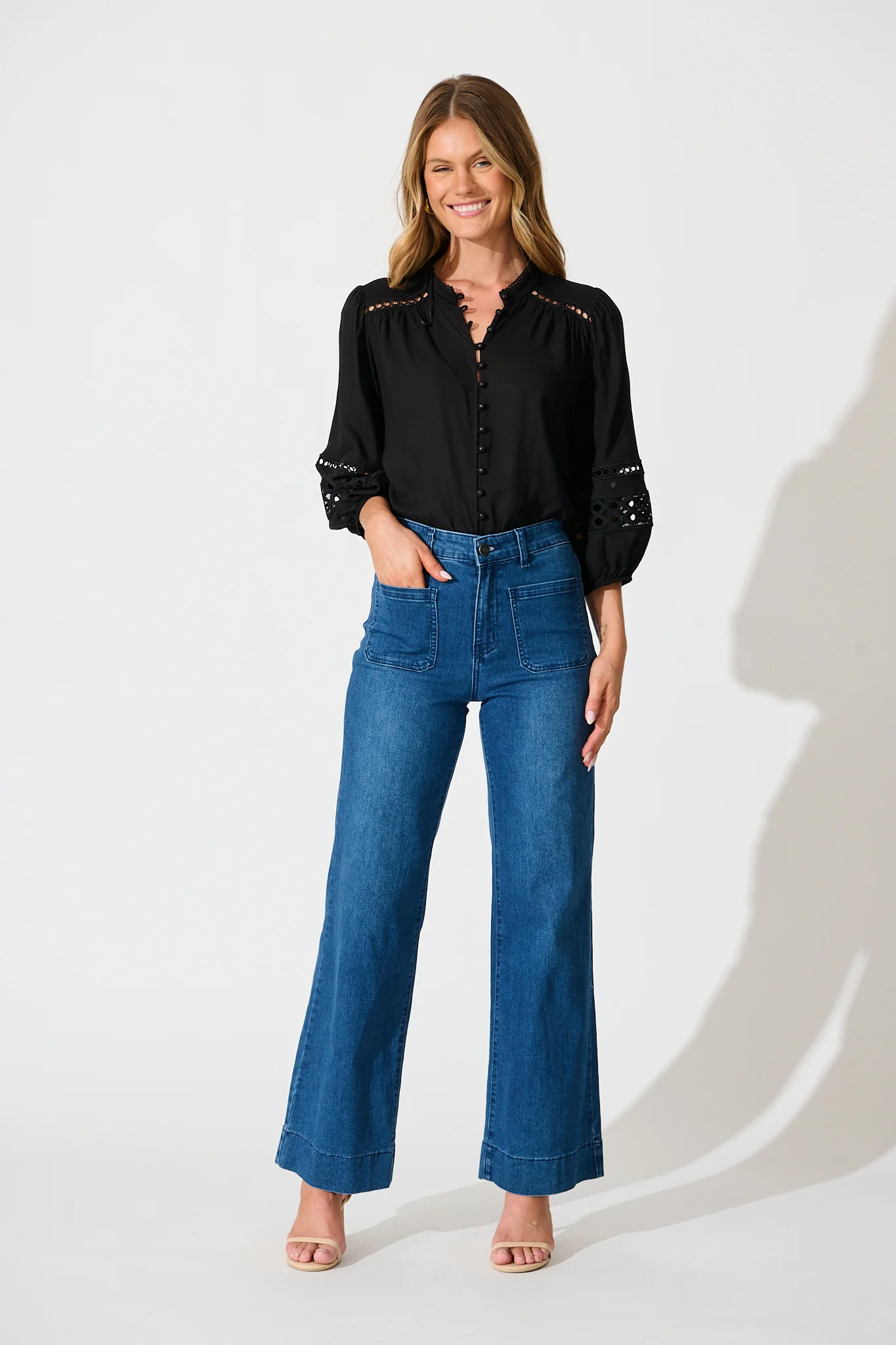 Cascades Top in Black Linen Blend - Image 4