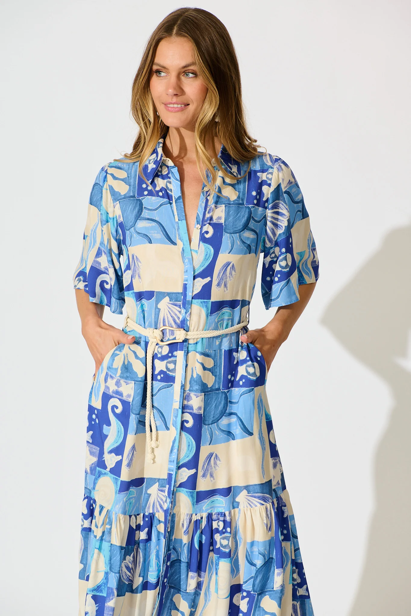 Cera Midi Shirt Dress in Blue Sea Shell Print - Image 2