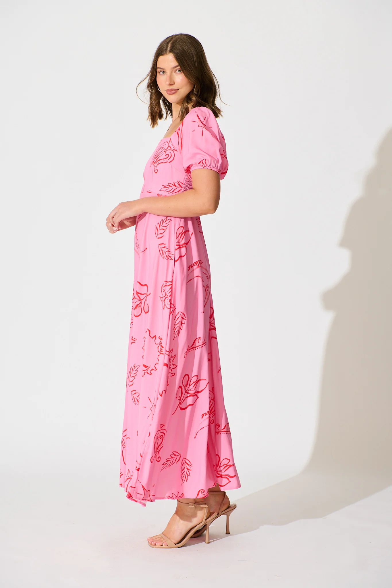 Ciniza Maxi Dress in Pink with Red Print - Image 3