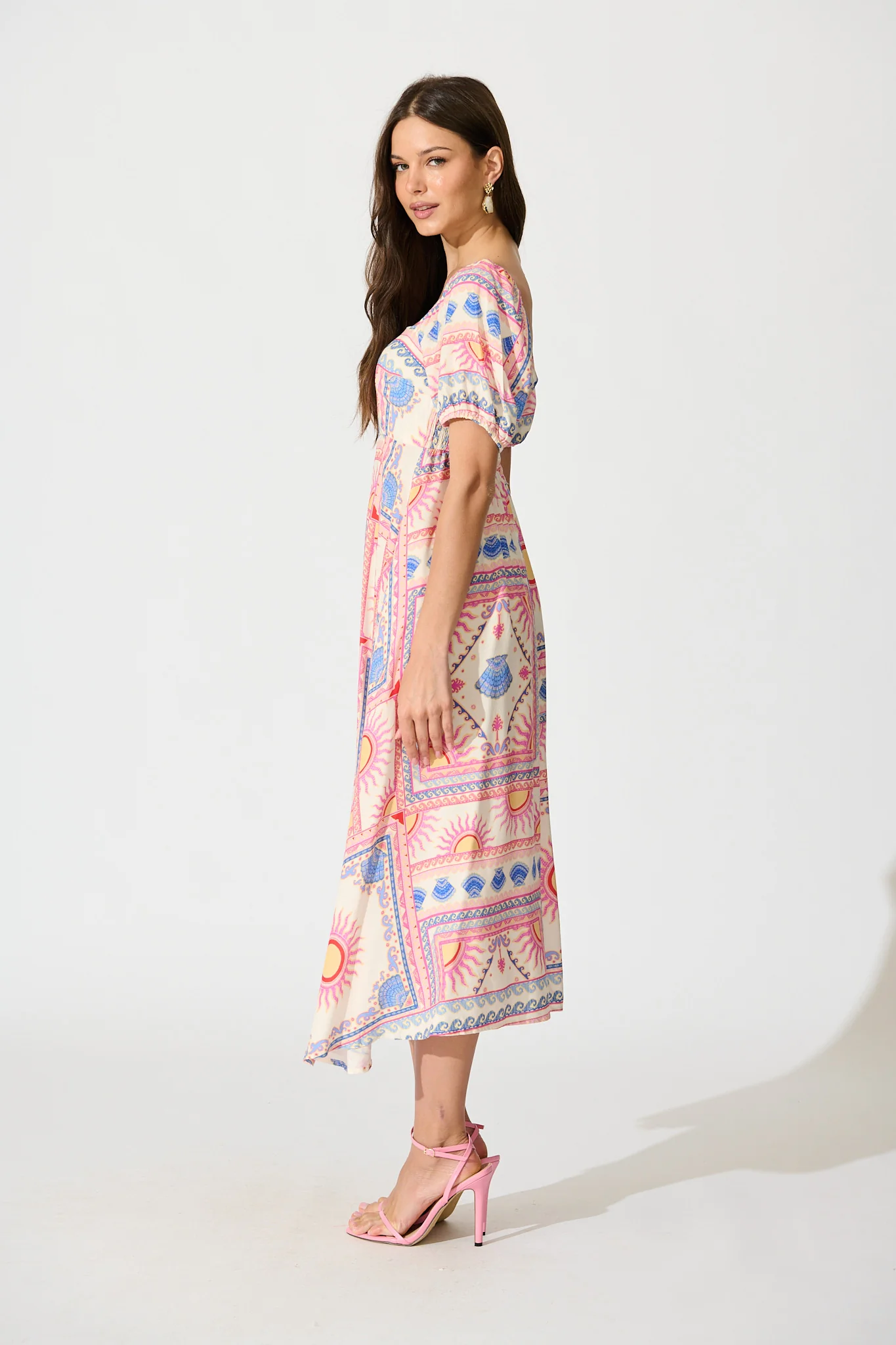 Ciniza Maxi Dress in Pink Tile Print - Image 3