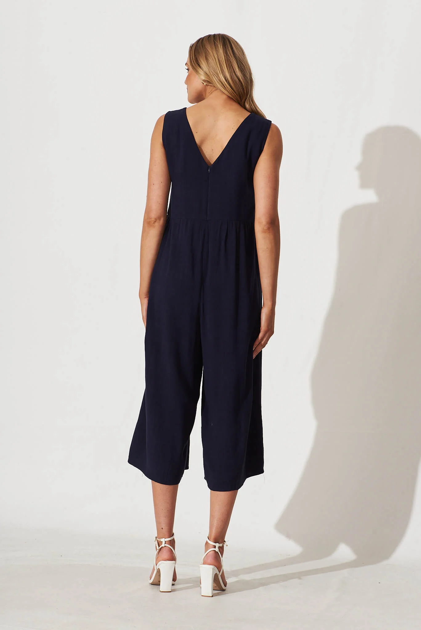 Citta Jumpsuit In Navy Linen Blend - Image 4