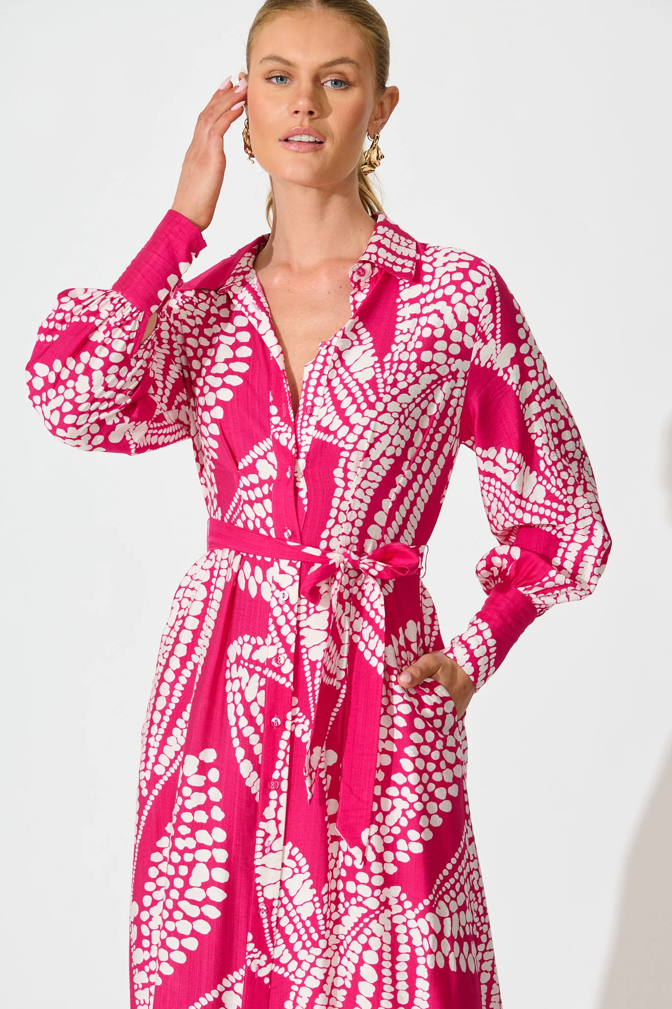 Clara Maxi Shirt Dress in Magenta with White Print - Image 2