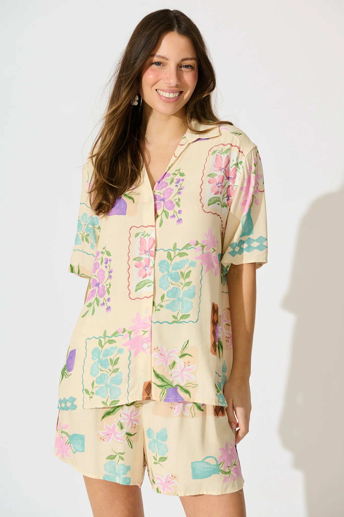 Clementine Garden Shirt in Multi Conversational Print - Image 3