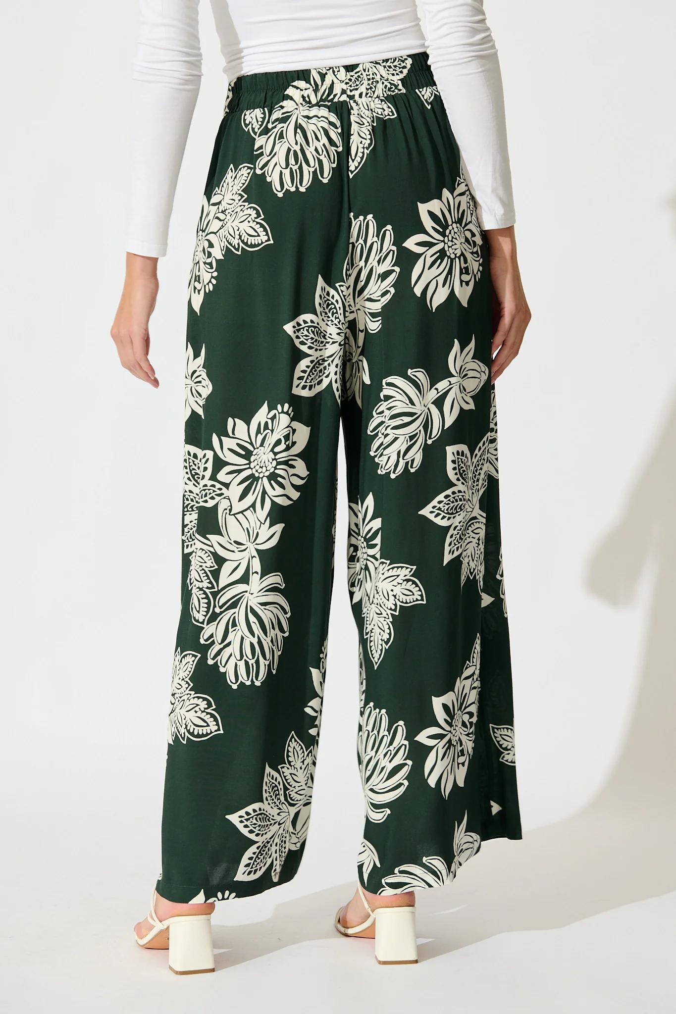 Confessions Pant in Emerald White Floral - Image 3