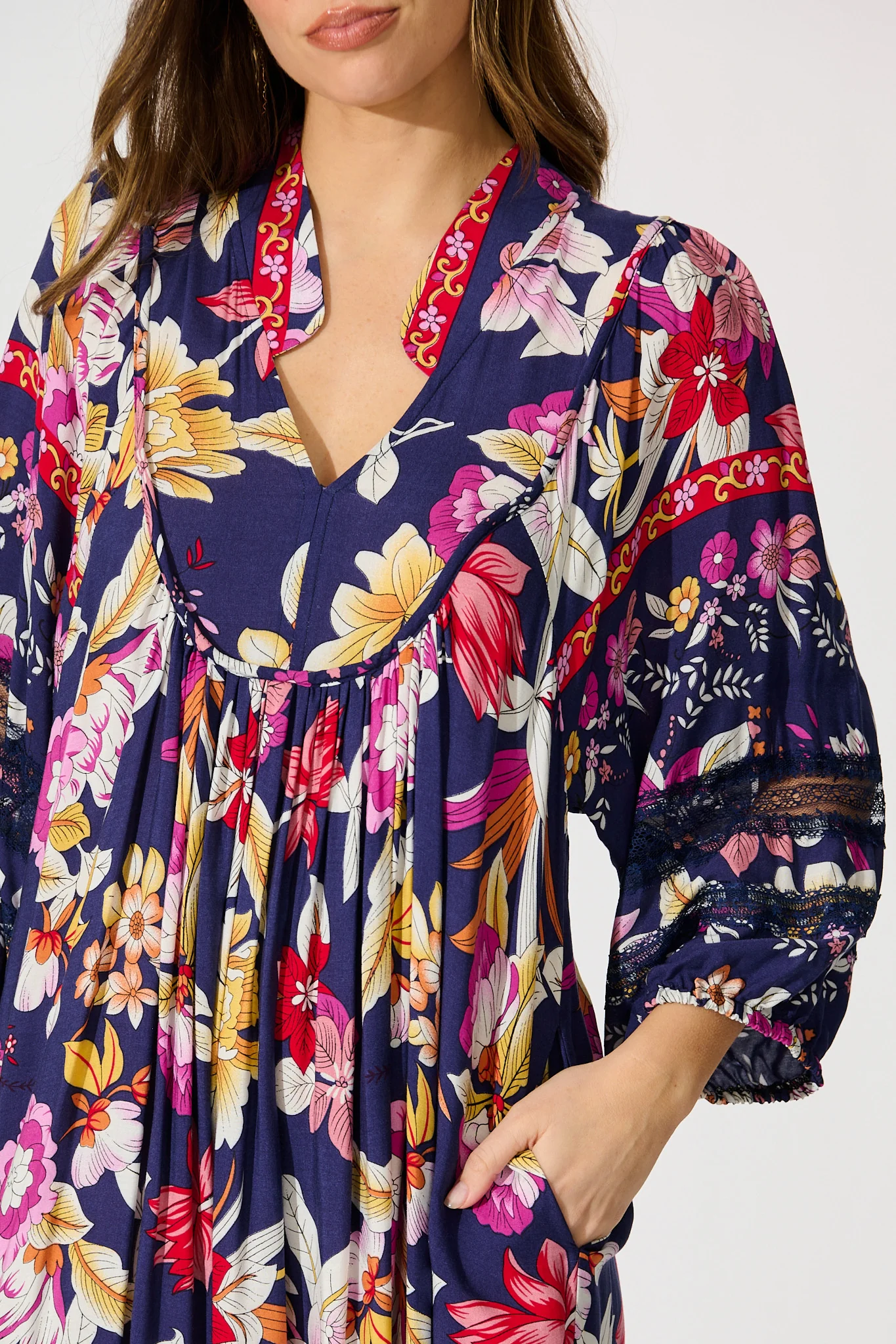 Covey Midi Dress in Navy with Multi Floral - Image 5