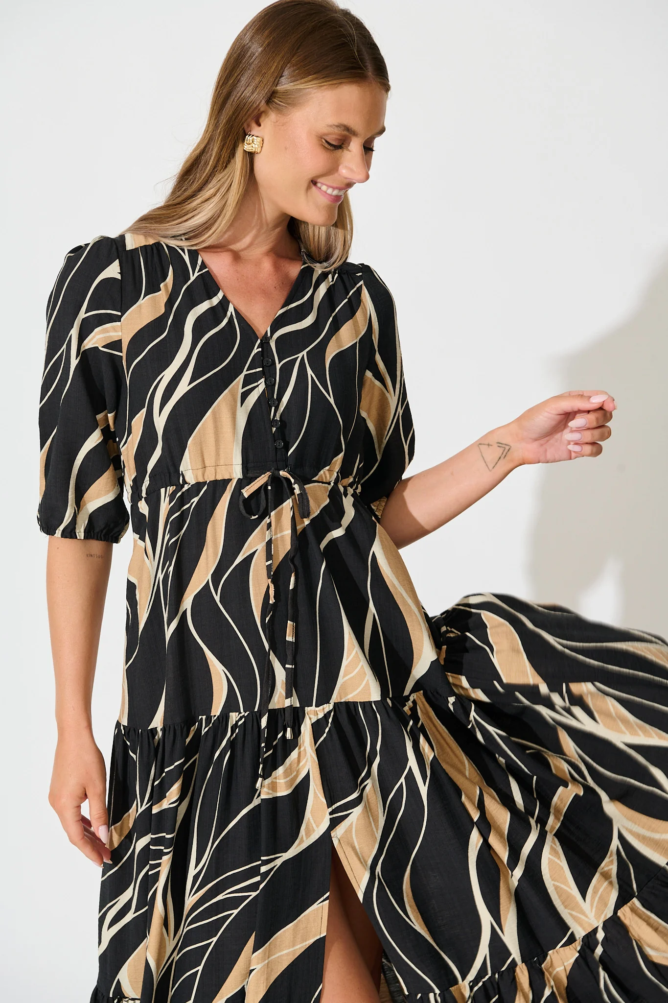 Danielle Midi Dress in Black with Neutral Print - Image 2