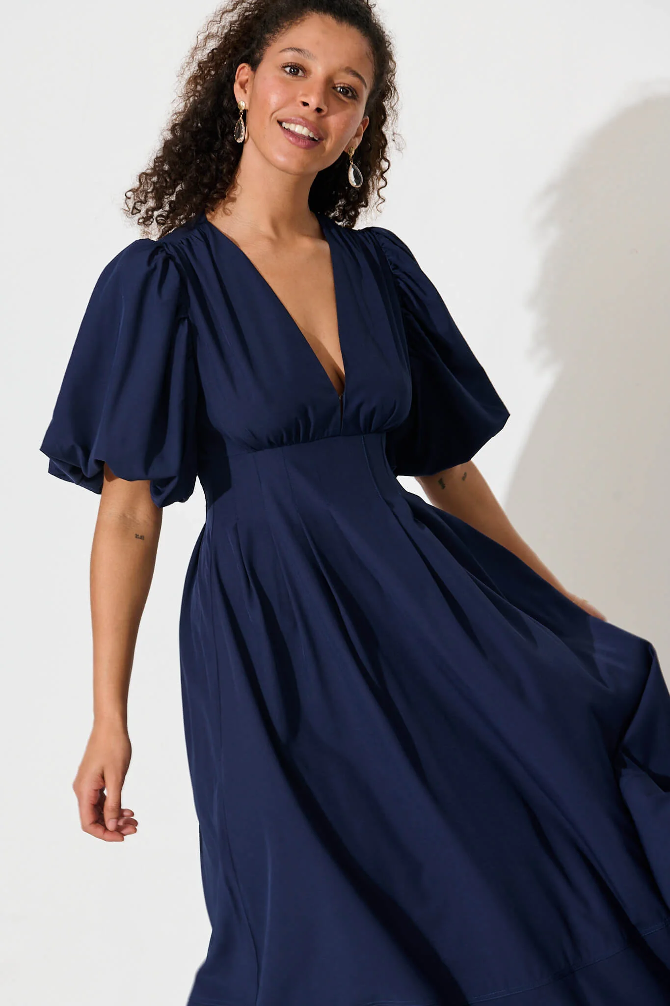 Daydreamer Midi Dress In Navy - Image 8