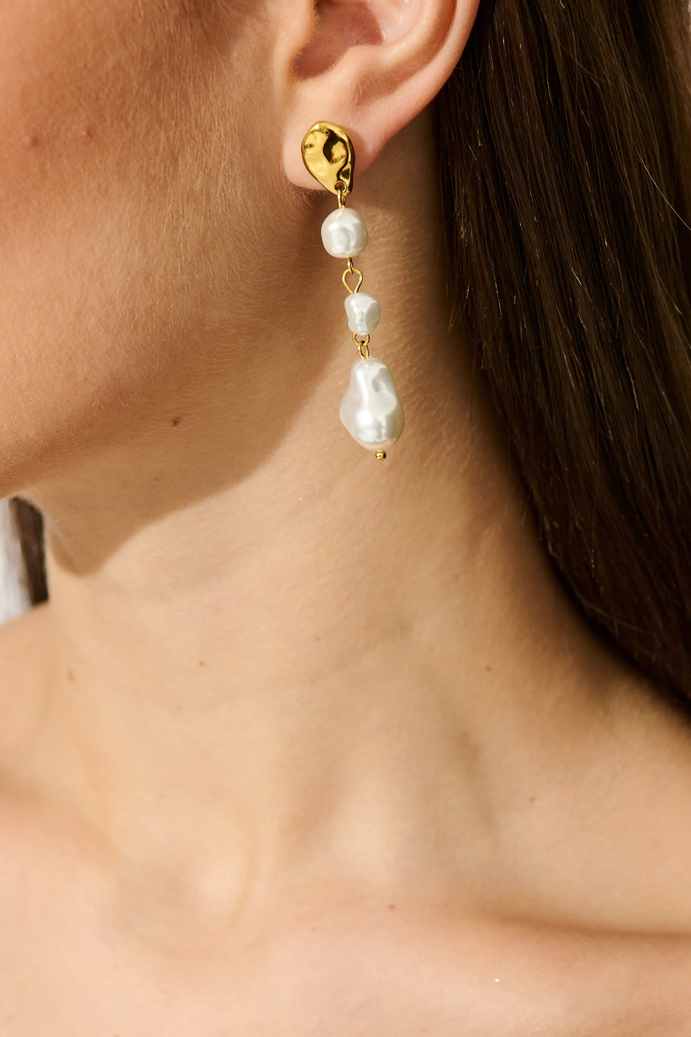 Dempsey Drop Earrings in 18K Gold with Pearl