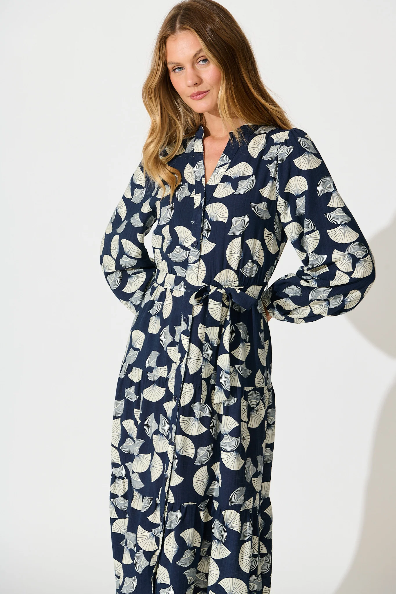 Donissa Midi Dress in Navy with White Print - Image 2