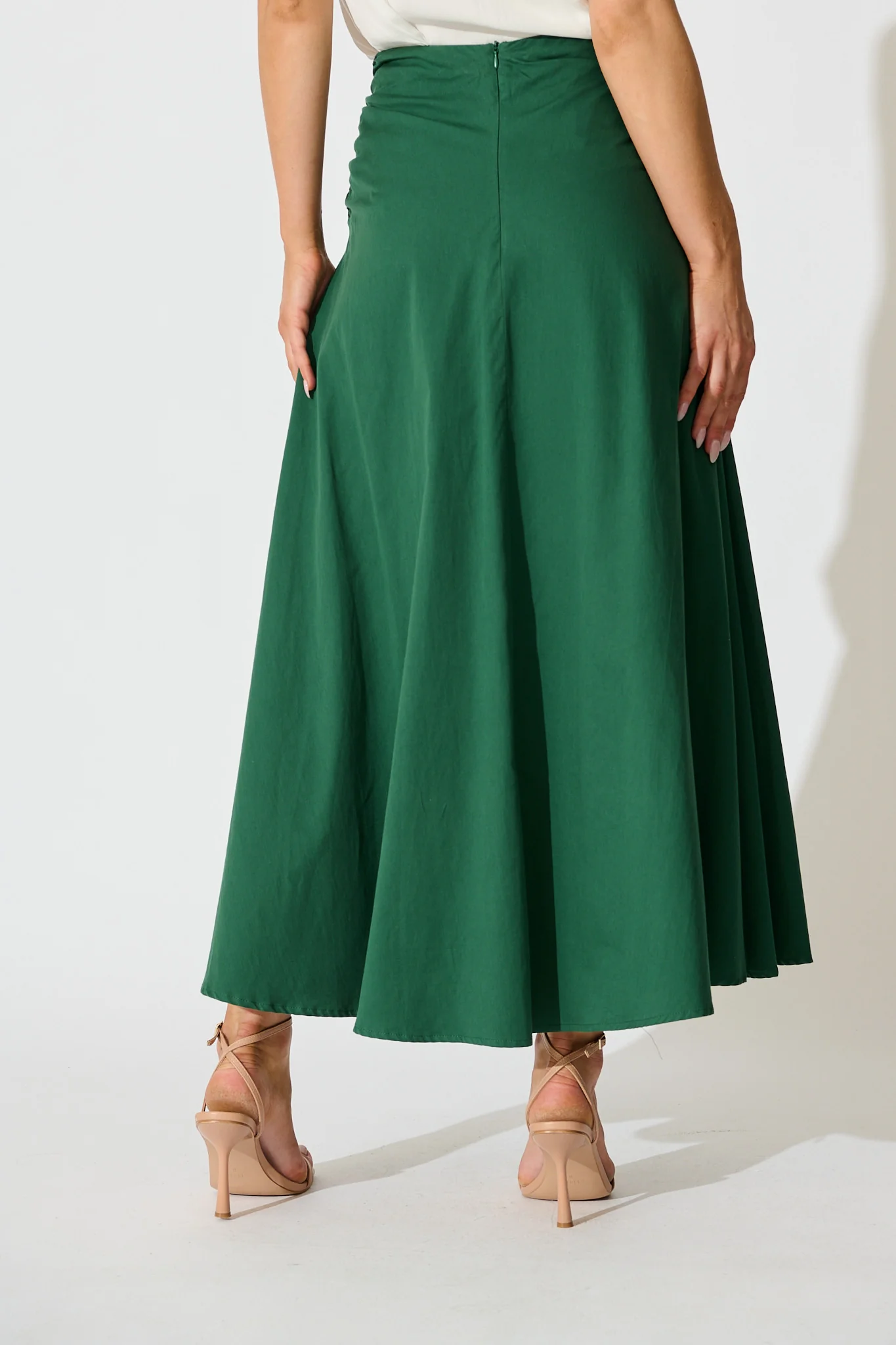 Dusk to Dawn Maxi Skirt in Emerald Cotton - Image 6