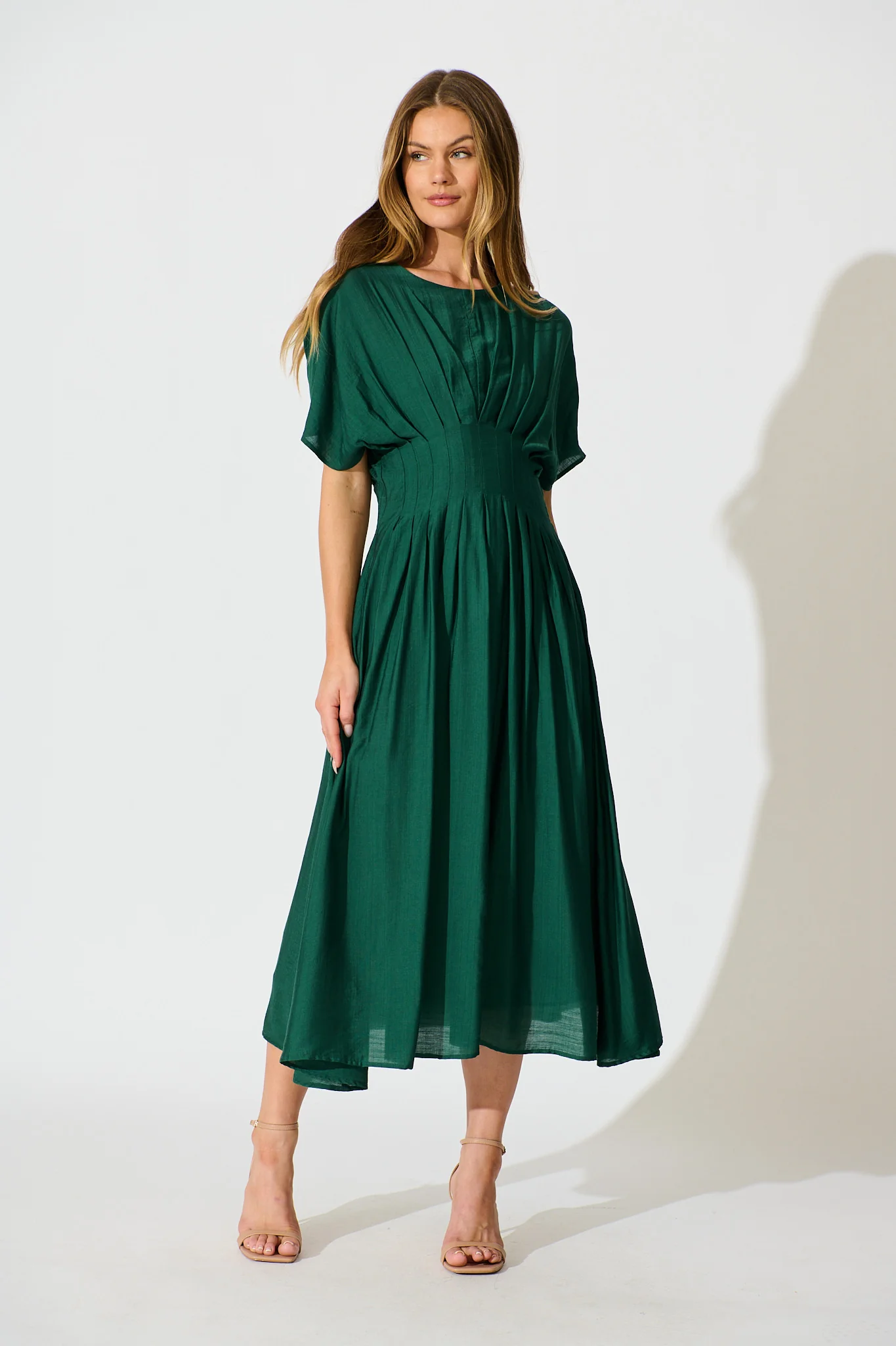 Elegance Echo Maxi Dress in Emerald