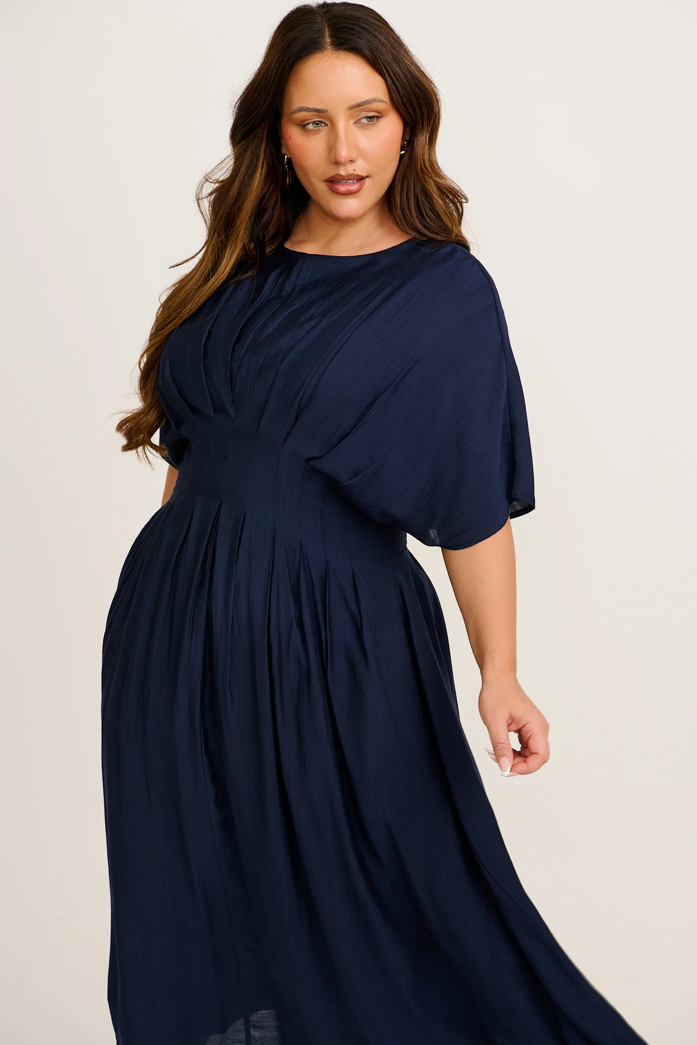Elegance Echo Maxi Dress in Navy - Image 7