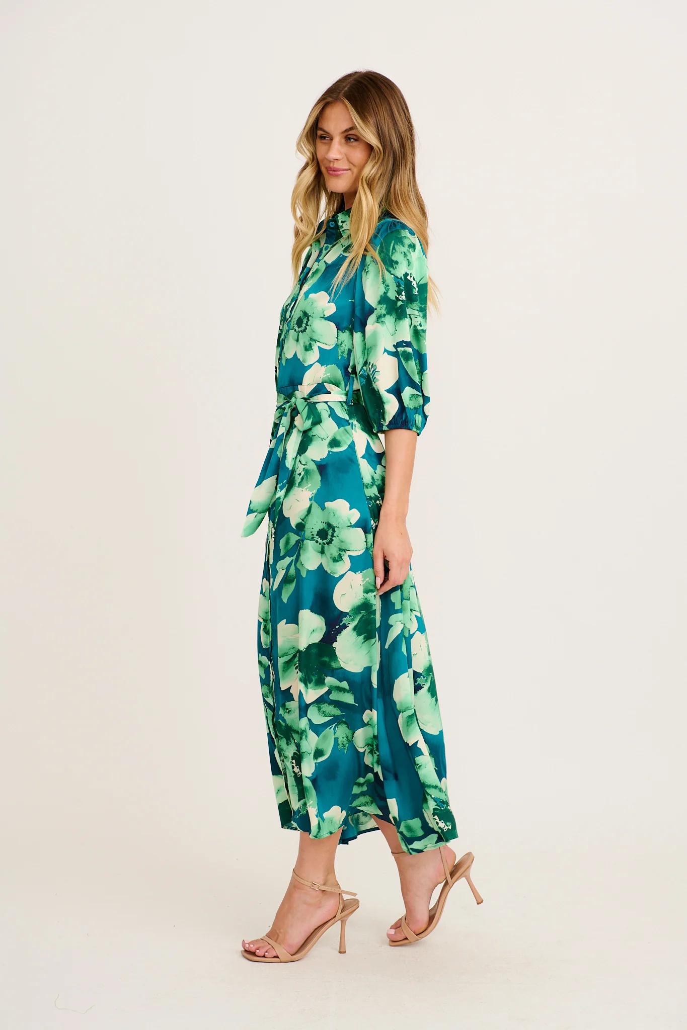 Elevation Maxi Shirt Dress in Emerald Floral Satin - Image 3
