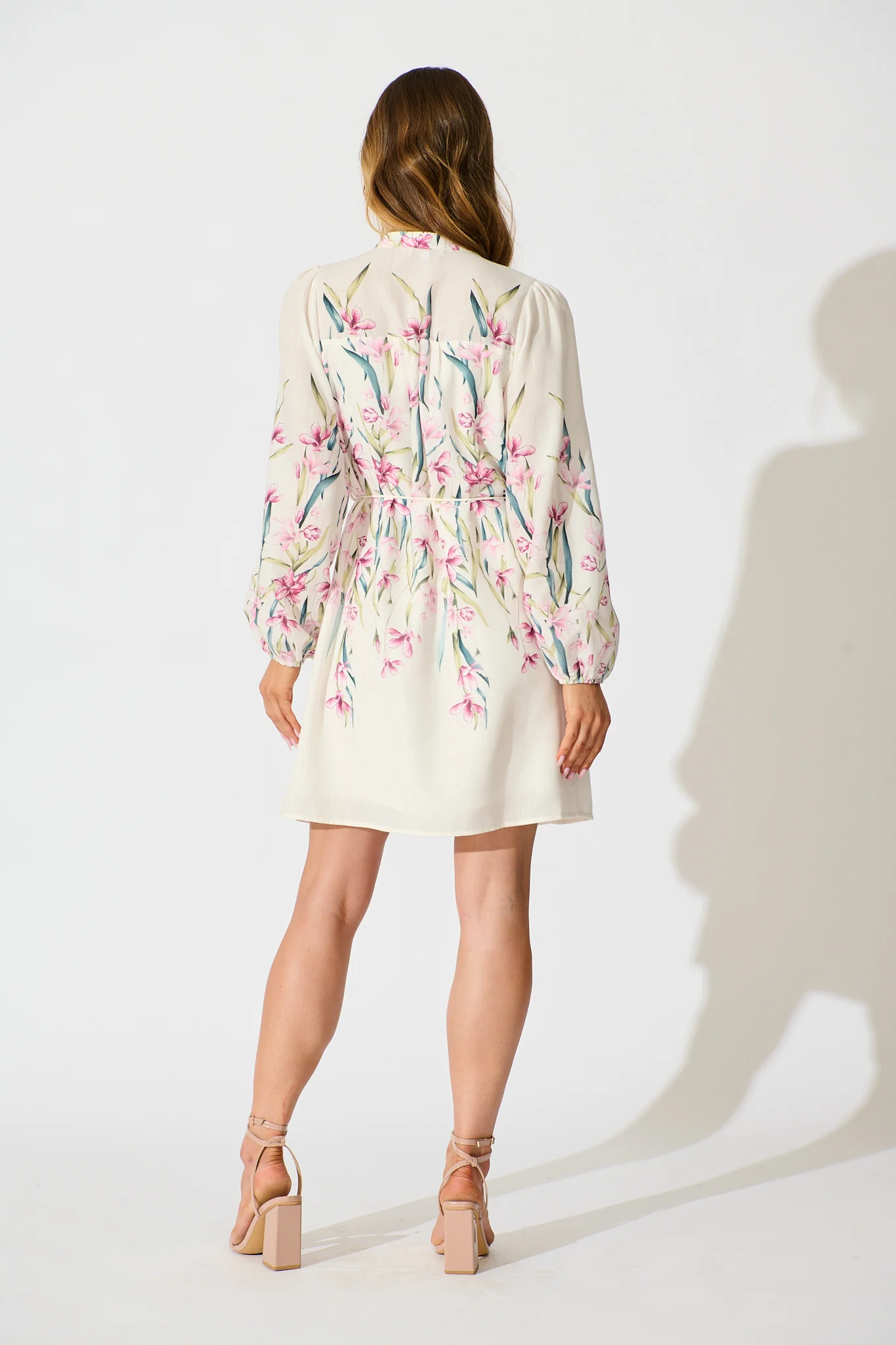 Elle Dress In White With Pink Floral Linen Blend - Image 4