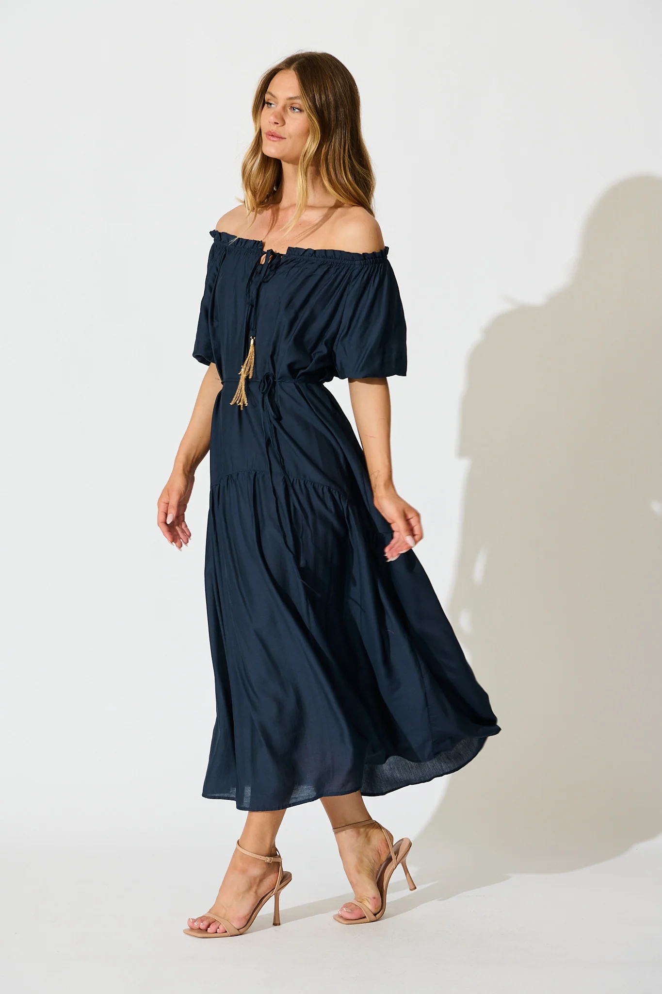 Elliya Maxi Dress In Navy - Image 3