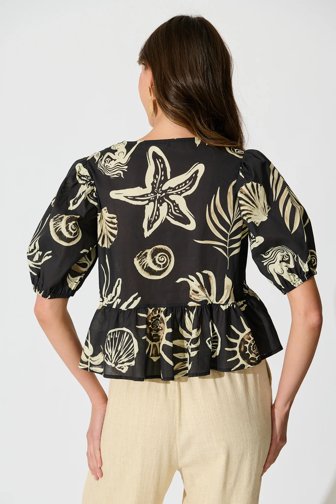 Elsbeth Tie Front Top Black and White Sea Shell Cotton - Image 3