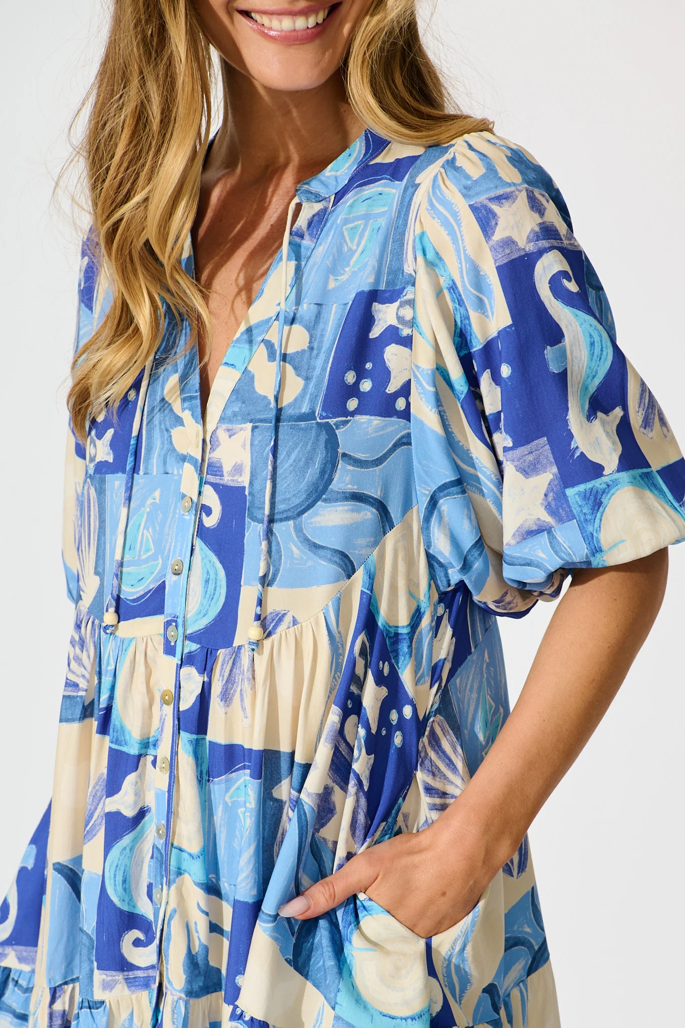 Emelyn Smock Dress in Blue Sea Shell Print - Image 5