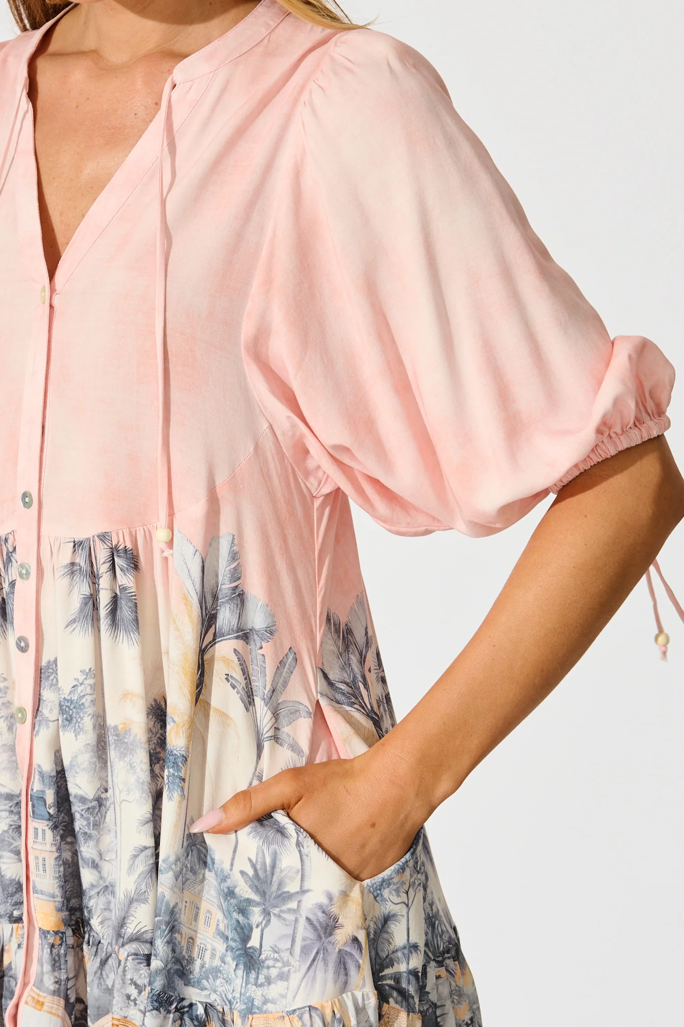 Emelyn Smock Dress in Blush Palm Tree Print - Image 5