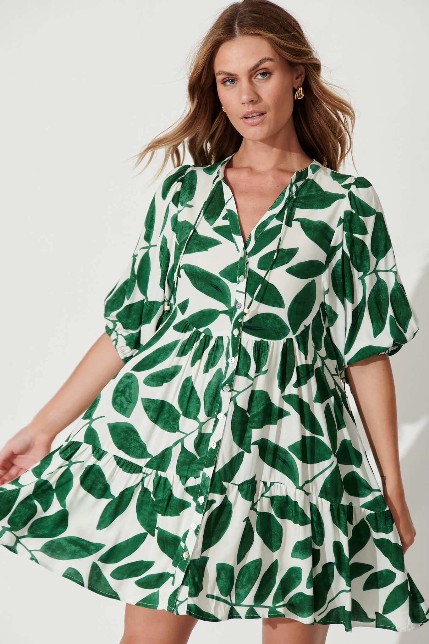 Emelyn Smock Dress In Cream With Green Leaf Print - Image 2