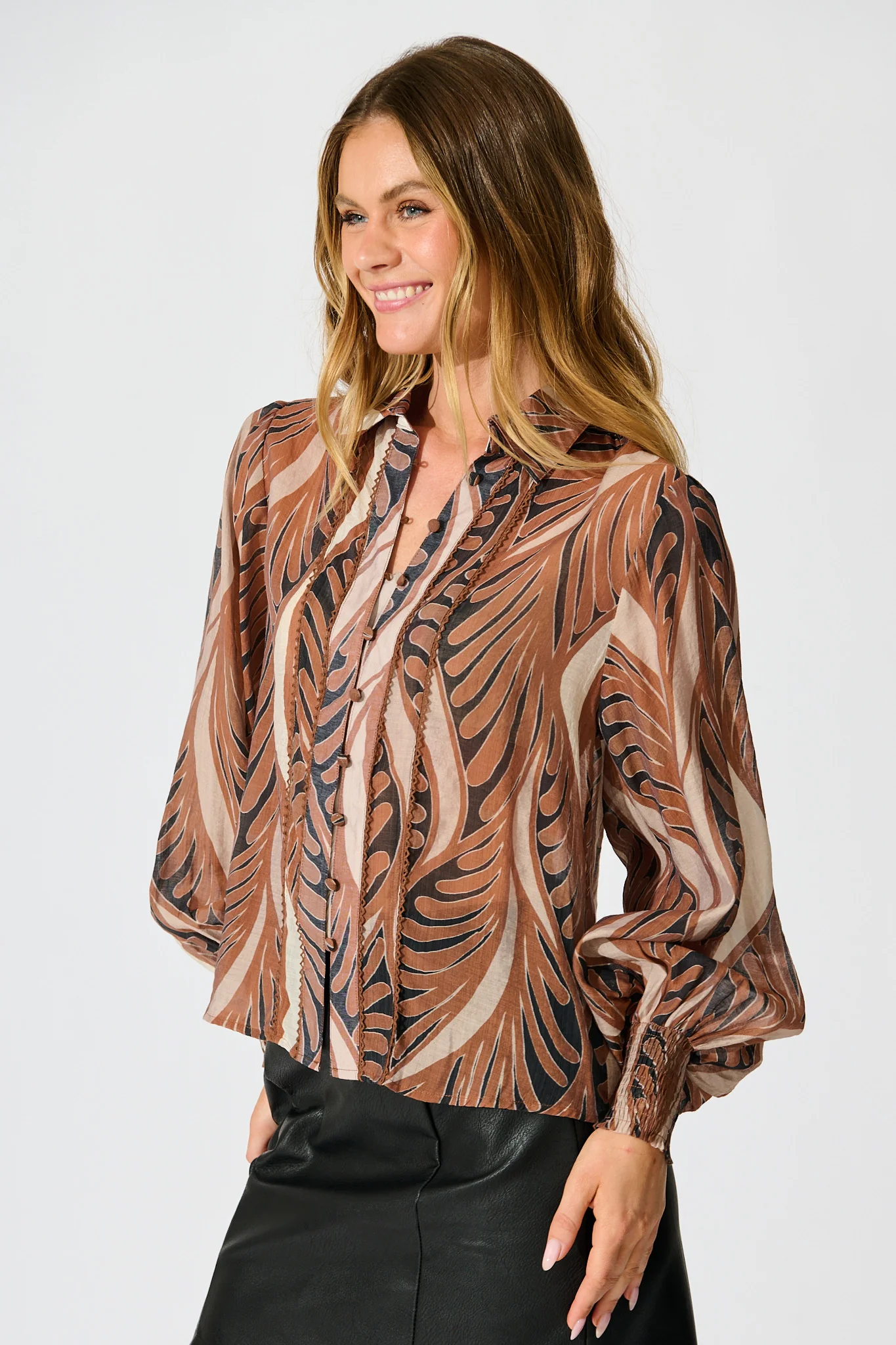 Emma Shirt in Brown with Tan Cotton Blend - Image 2
