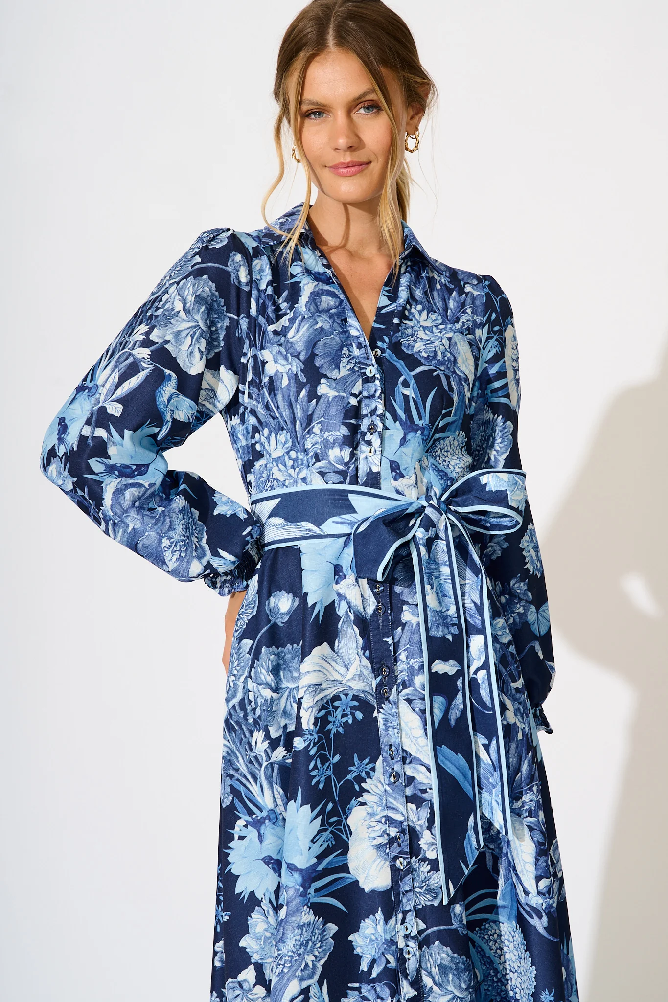 Enchanted Wave Maxi Shirt Dress in Navy with Blue Floral Linen Blend - Image 6